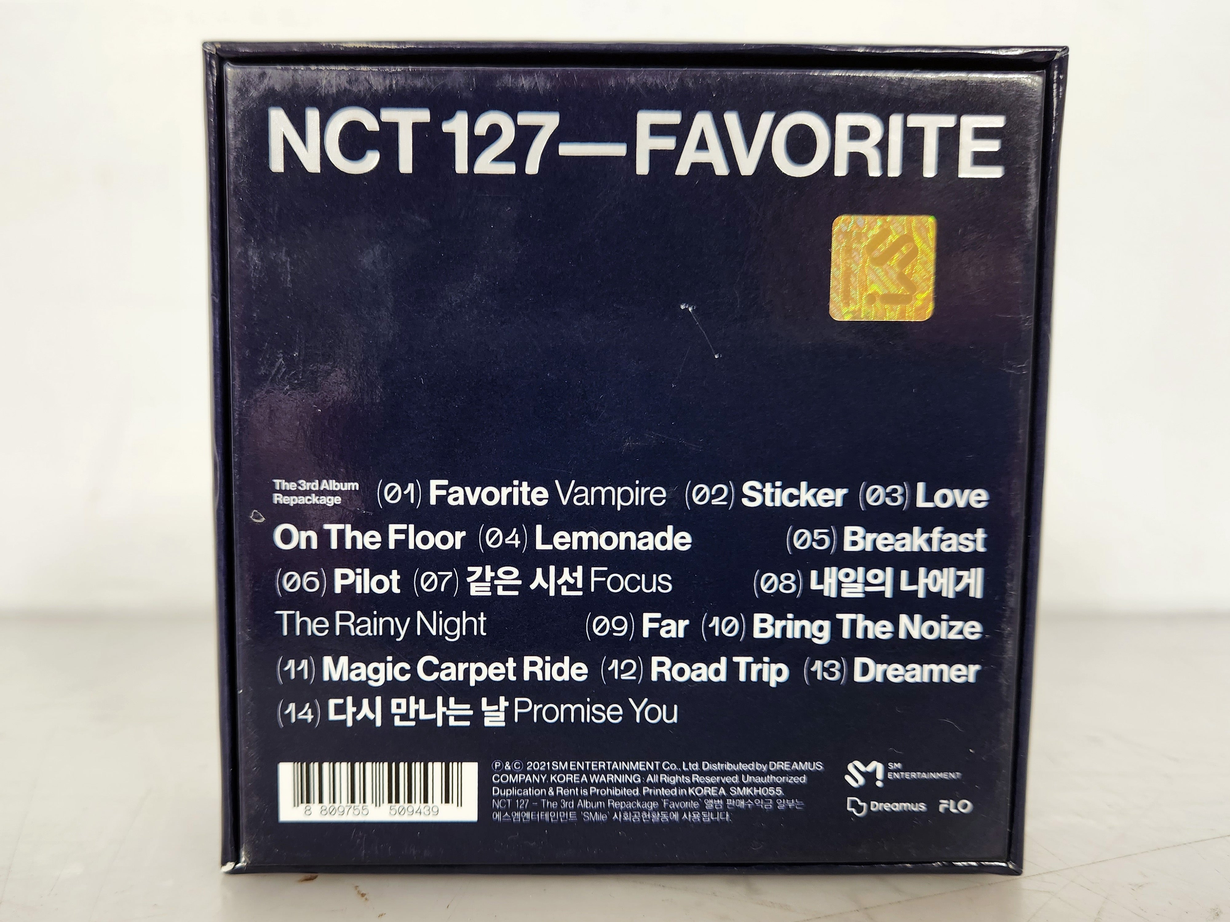 NCT 127 Favorite The 3rd Album Repackage Poetic Version KPOP Kit Album with Folding Photo Insert