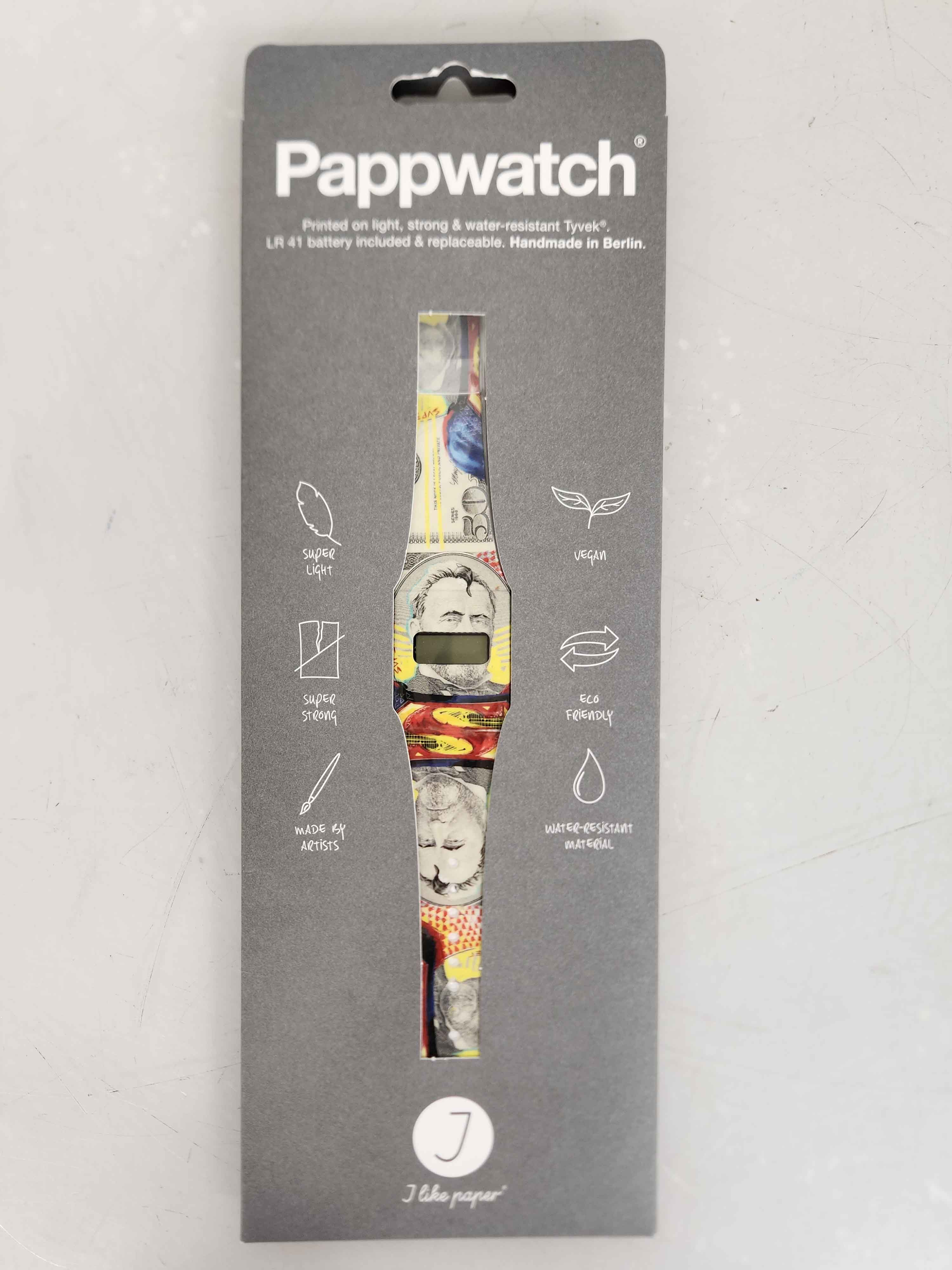 Pappwatch "Man of Paper" Digital Paper Watch