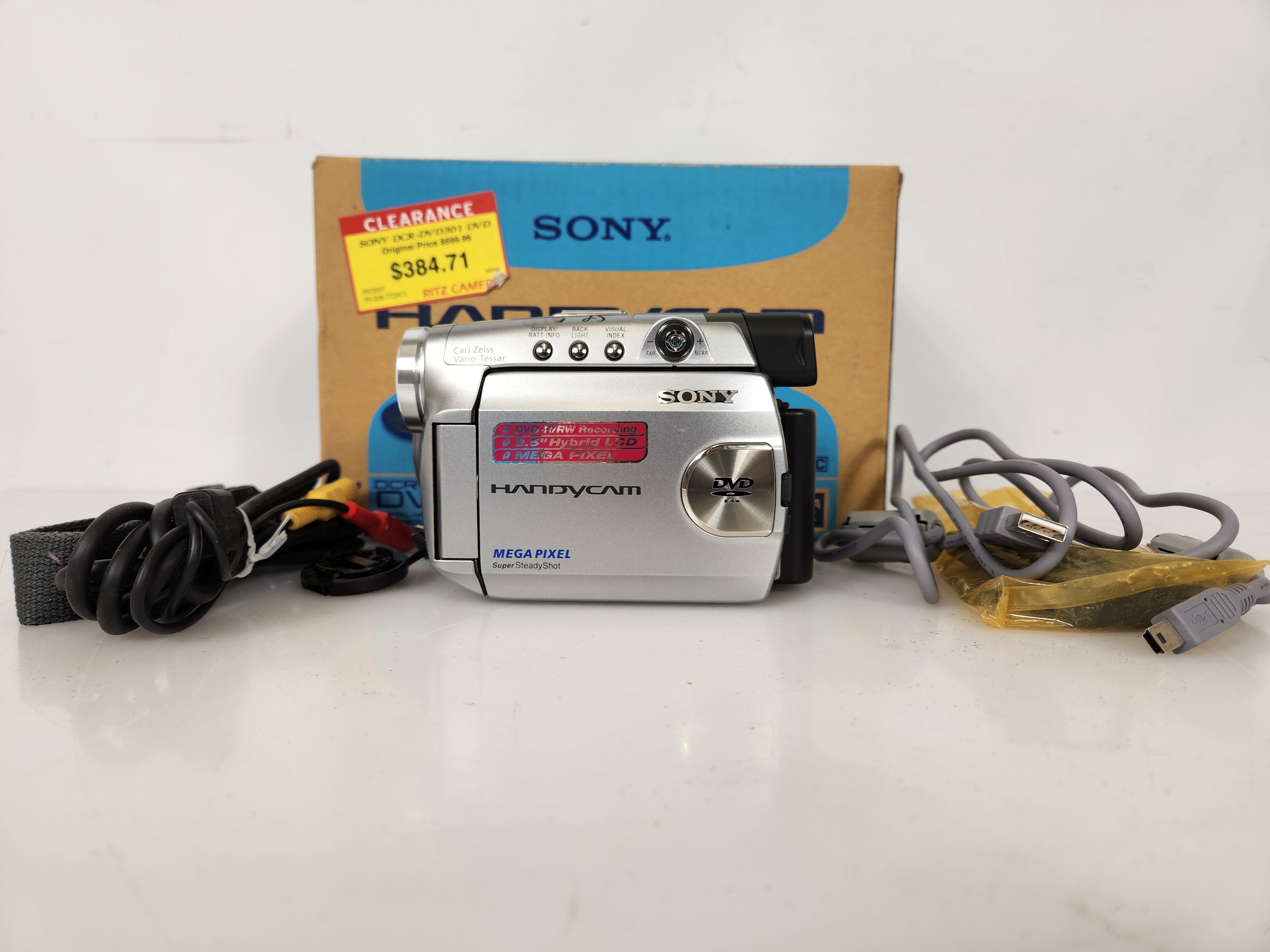 Sony HandyCam DCR-DVD301 Camcorder