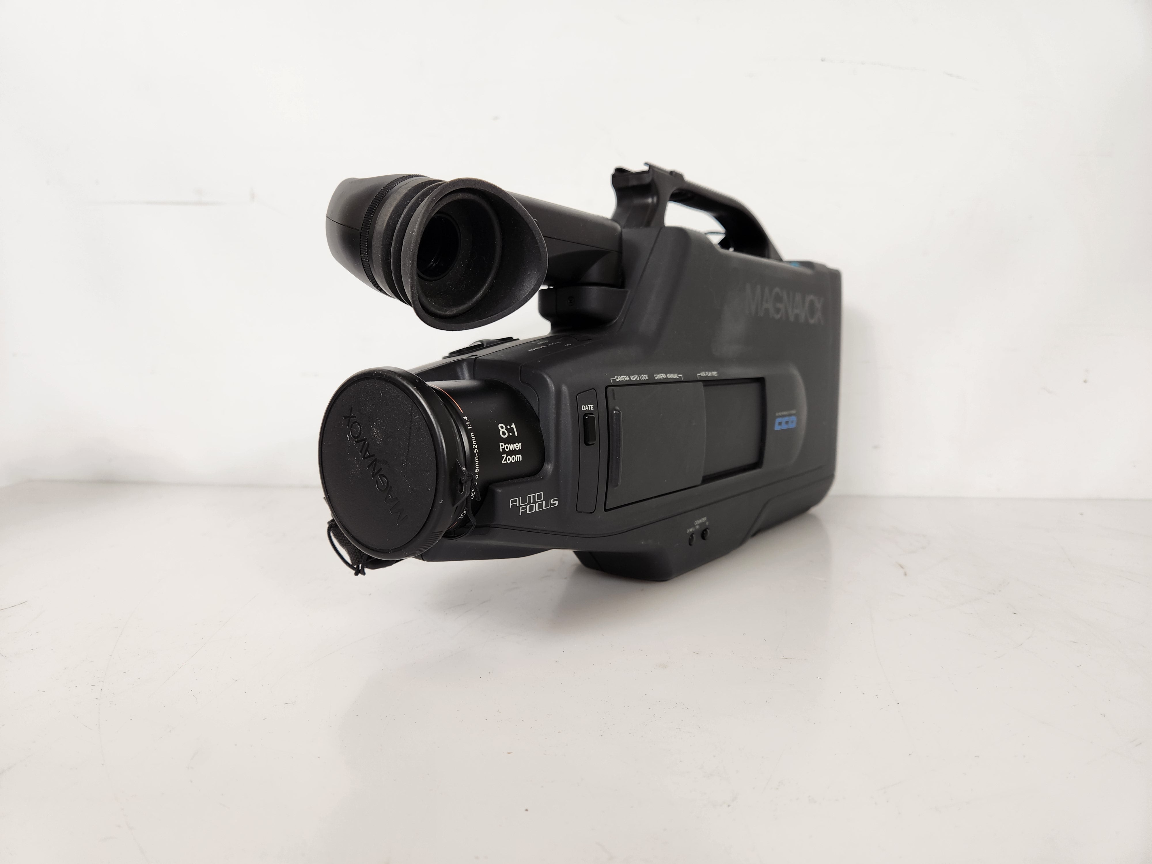 Magnavox VHS HQ Camcorder with Case