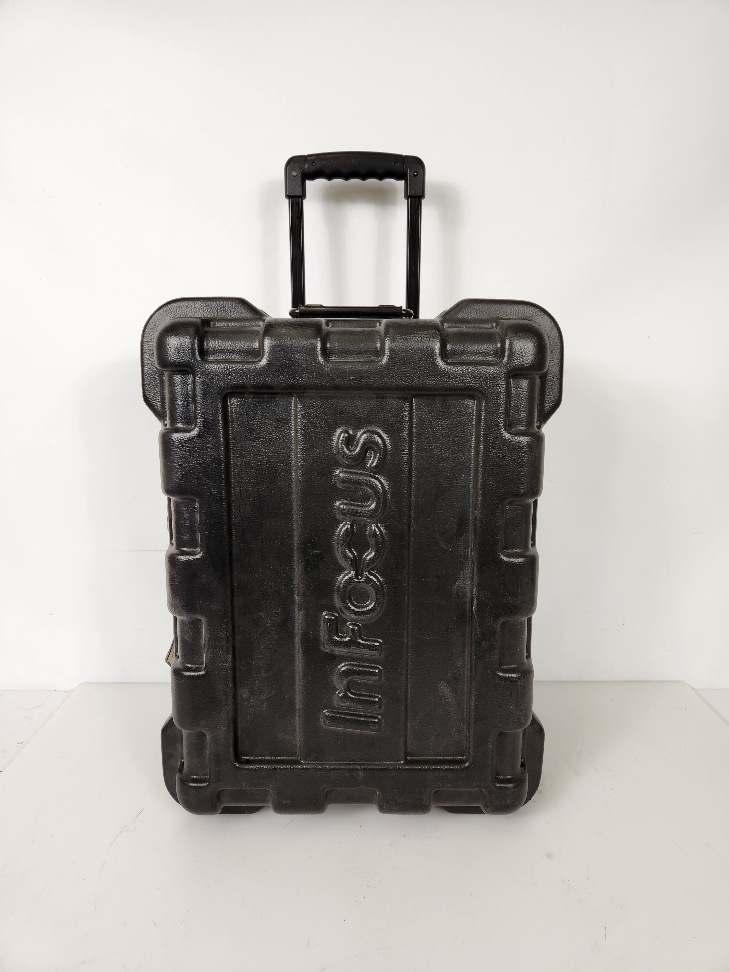 Infocus Hard Rolling Case