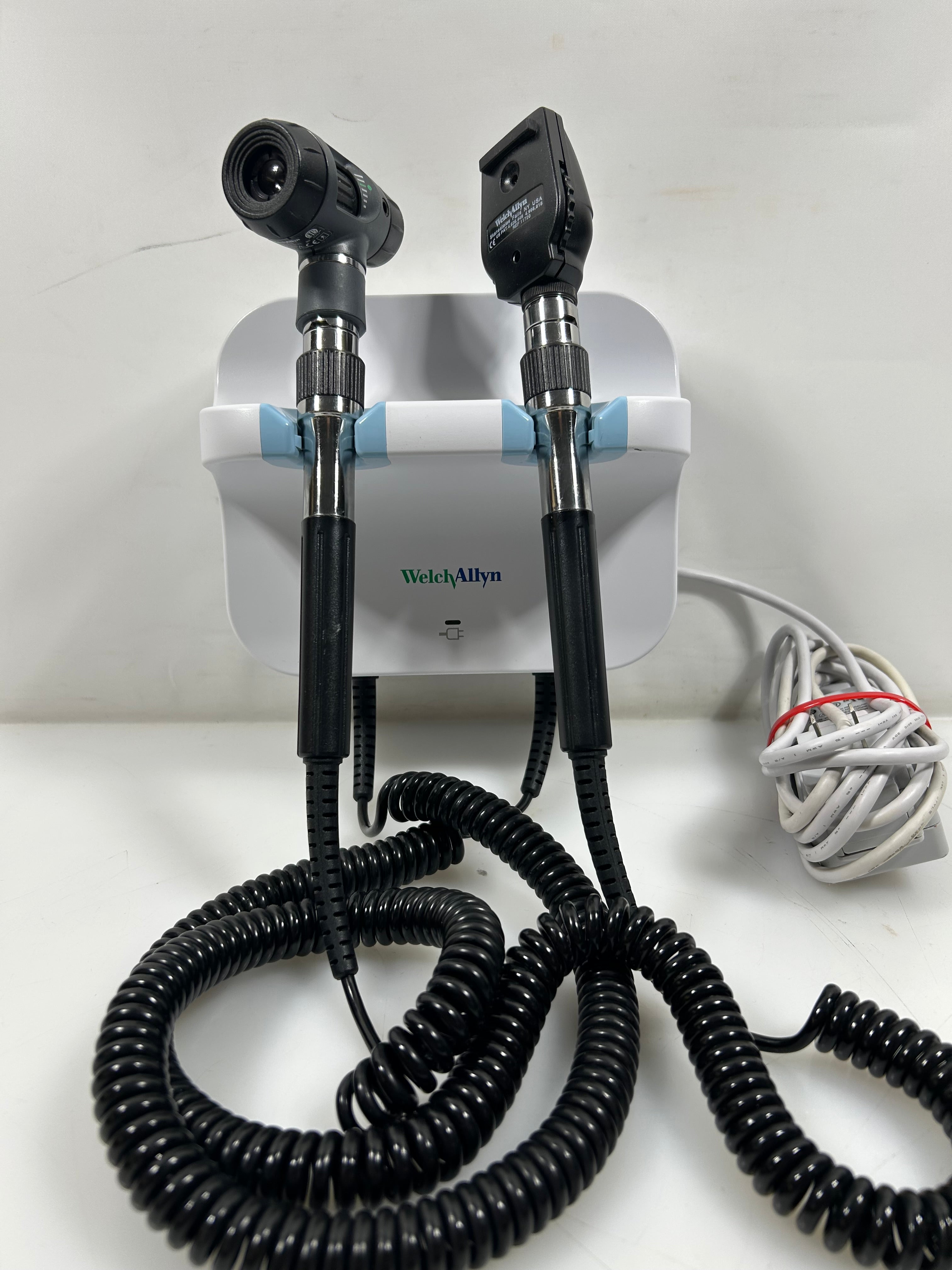 Welch Allyn GS 777 3.5V  Wall Transformer Ophthalmoscope Otoscope Set