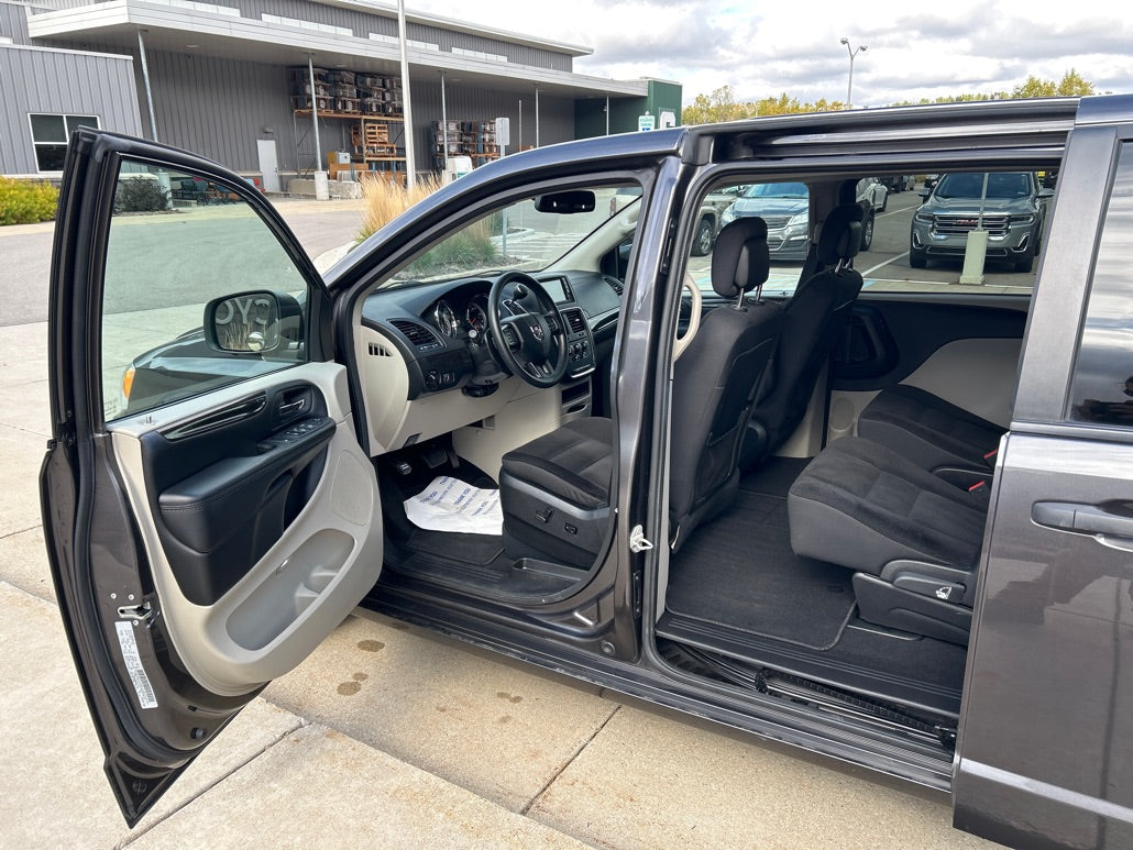 2019 Dodge Grand Caravan - Y107