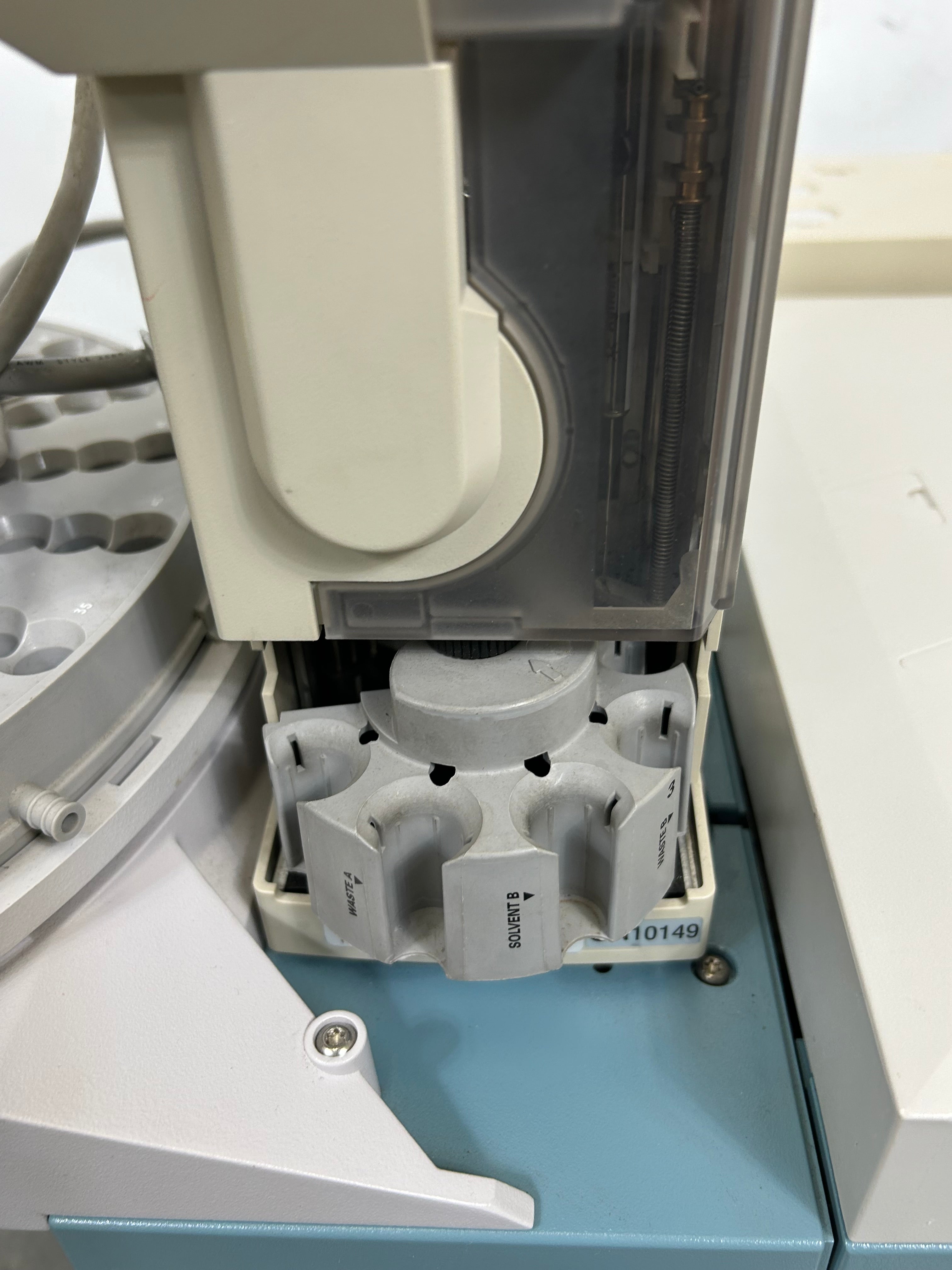 Agilent 6890N Series Gas Chromatograph