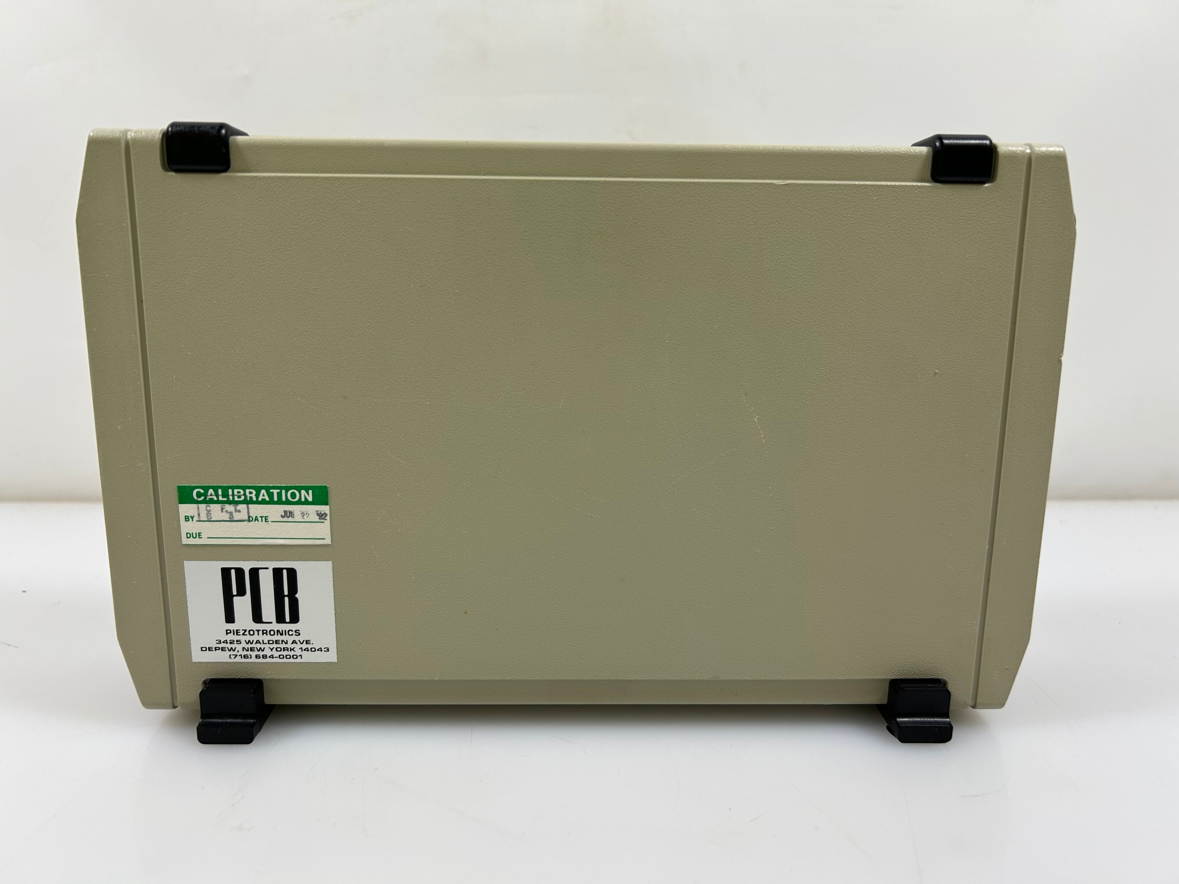 PCB Piezotronics Model 482A16 4 Channel ICP *Untested*