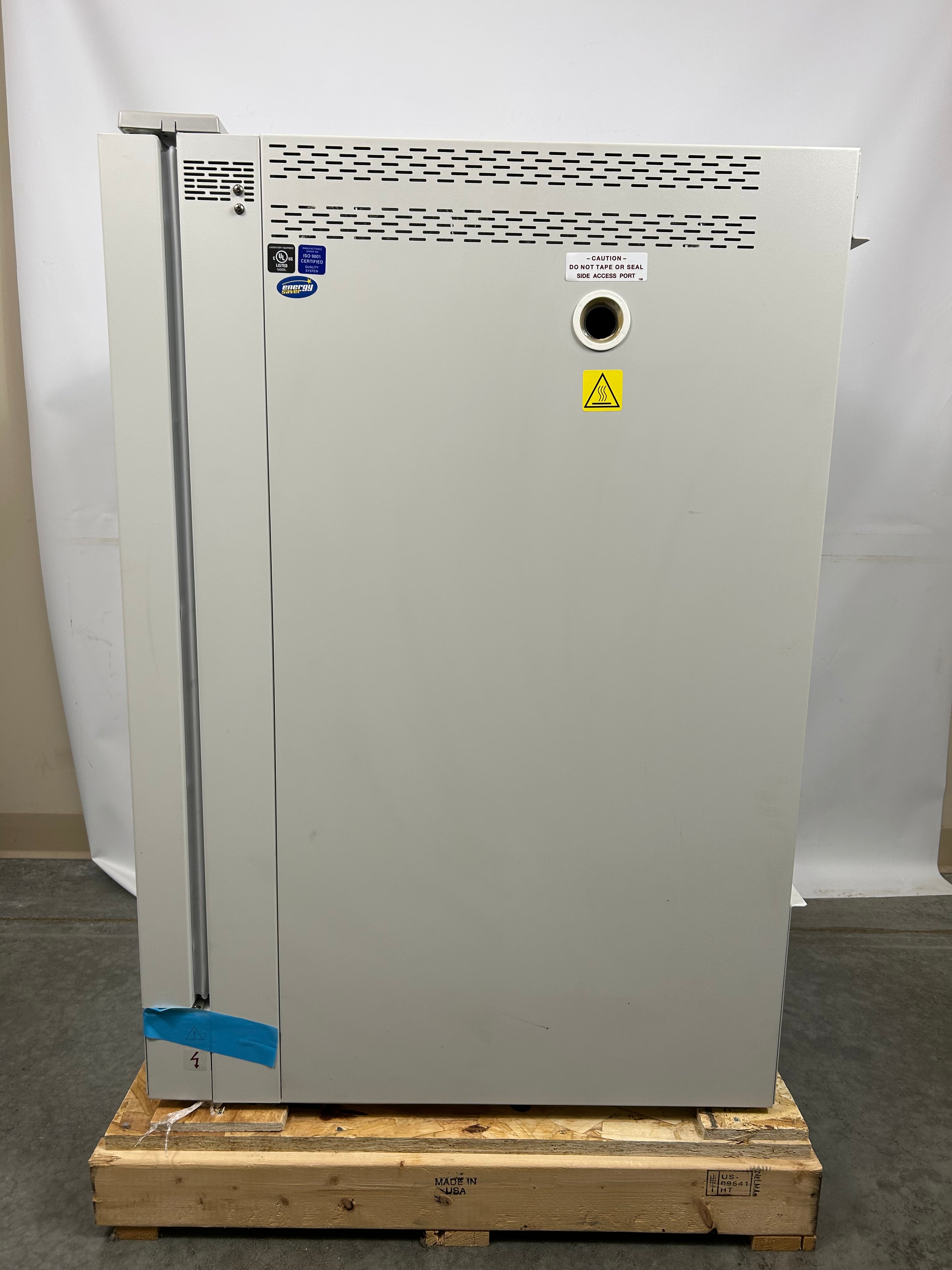 NuAire In-VitroCell ES NU-5710 Direct Heat CO2 Incubator