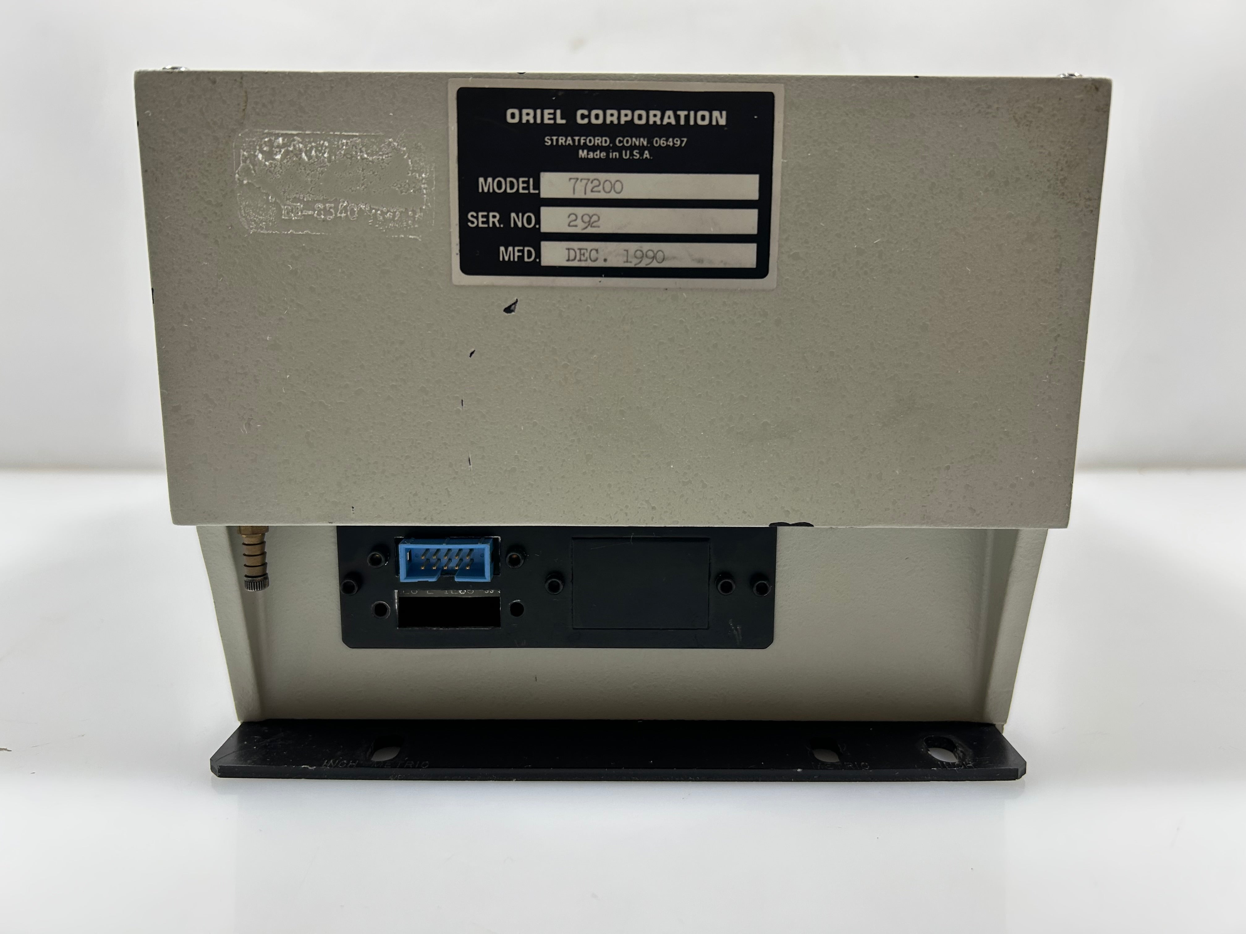 Oriel 77200 Monochromator *Untested*