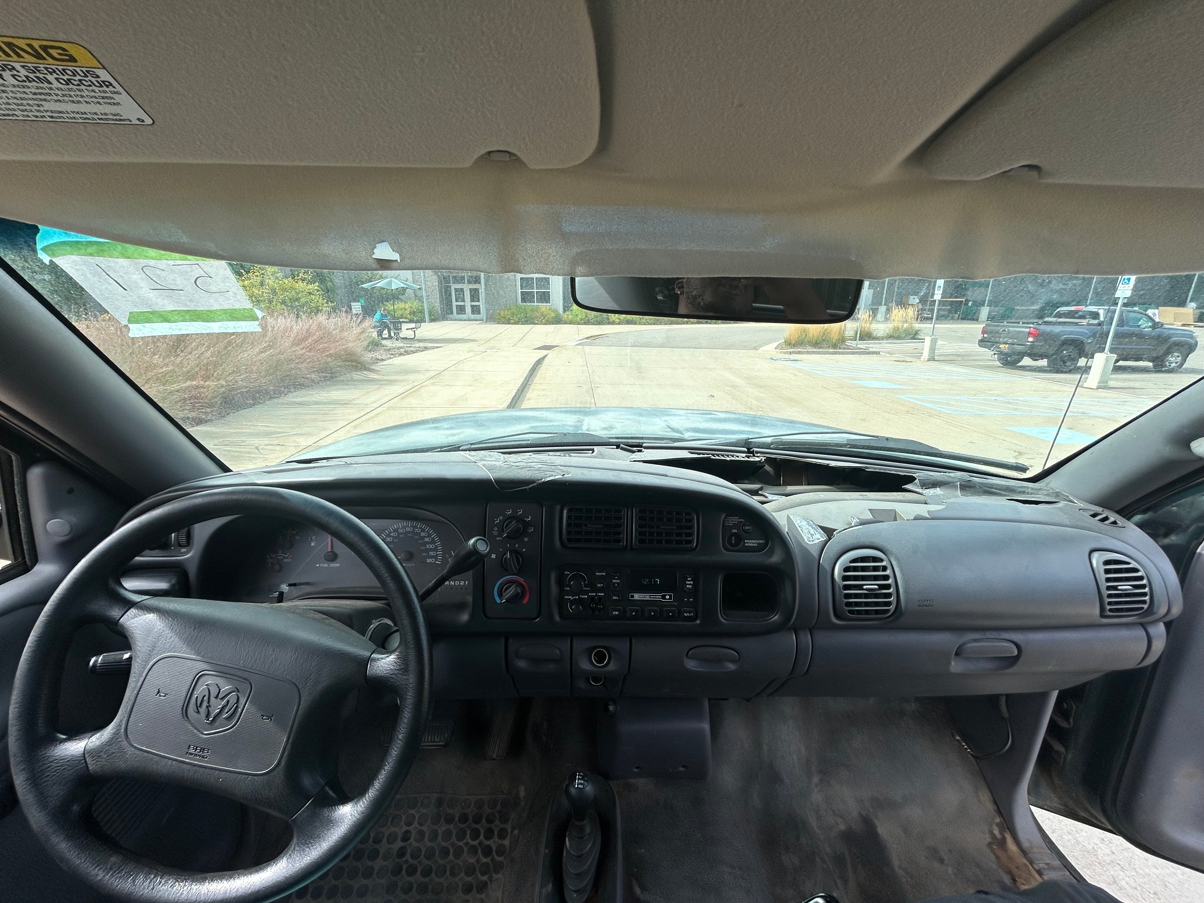 1999 - Dodge Ram Truck - 521