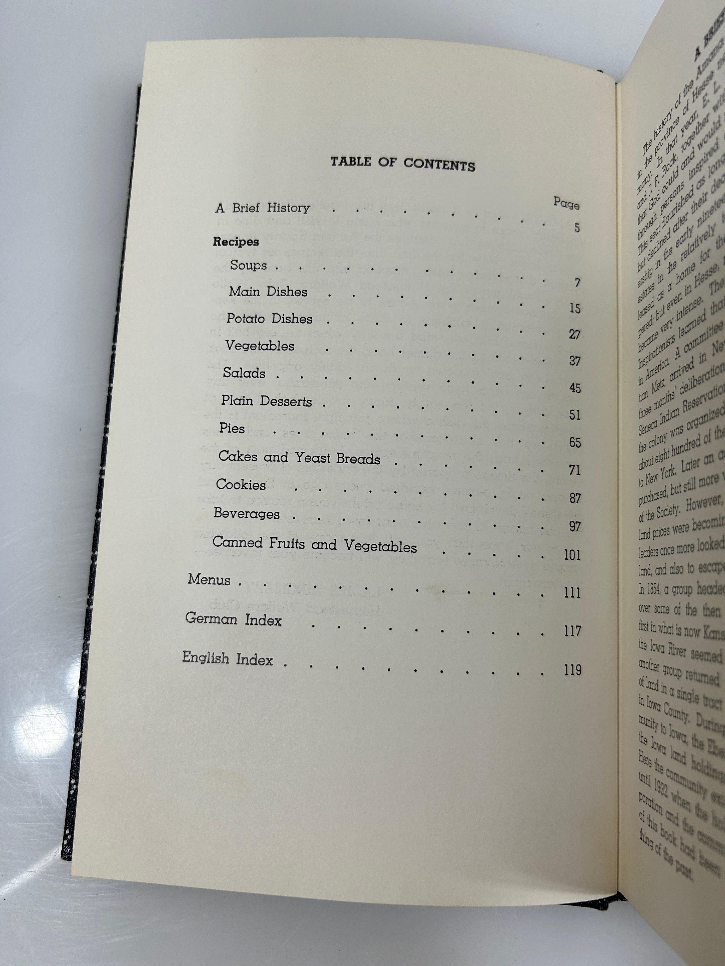 3 Vintage Cookbooks: Searchlight/Amana Recipes/Pressure Cooking 1943-48 HC