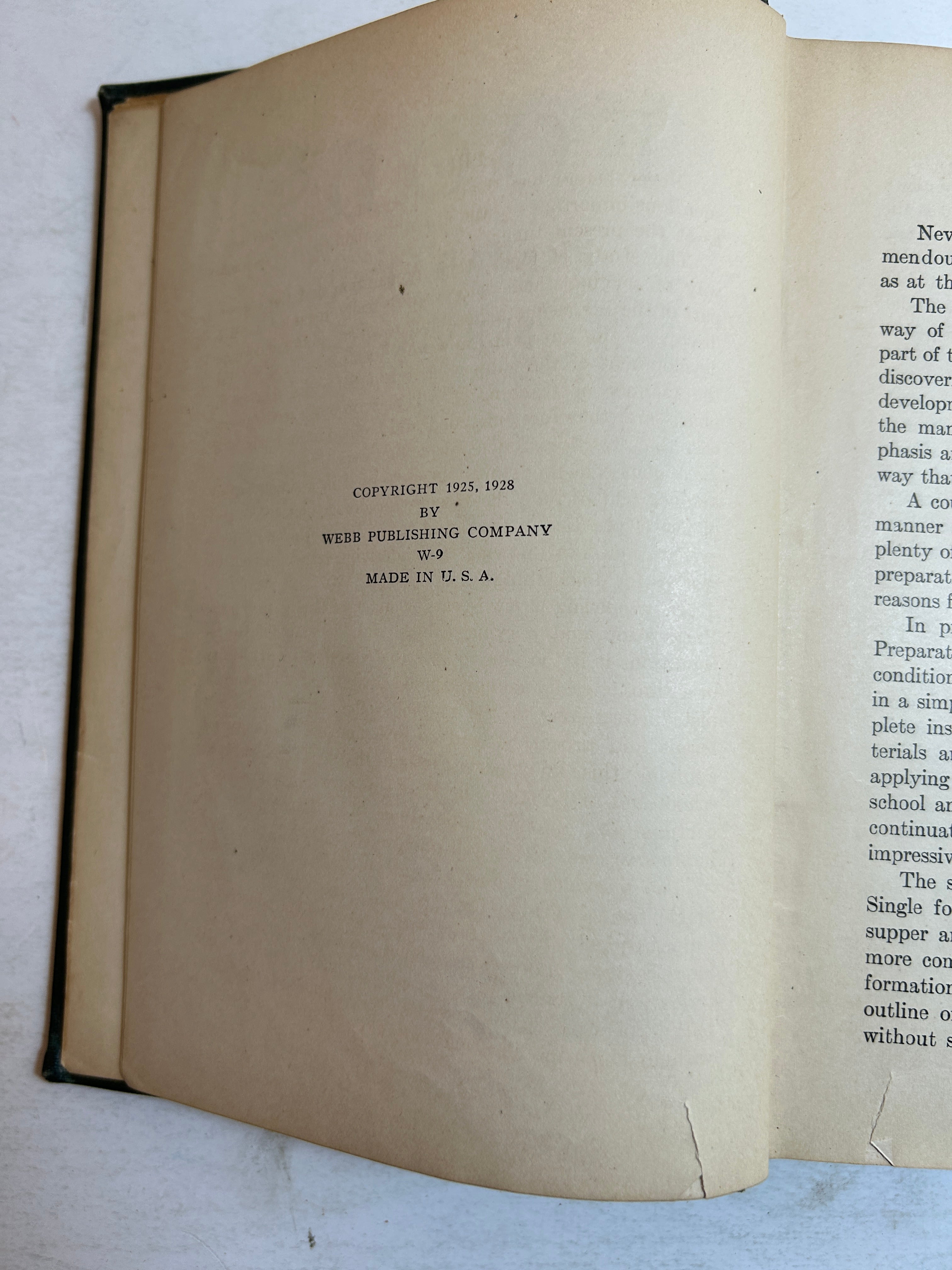3 Vols: The Everyday Cookbook/Foods Preparation & Serving/Foods & Home Making
