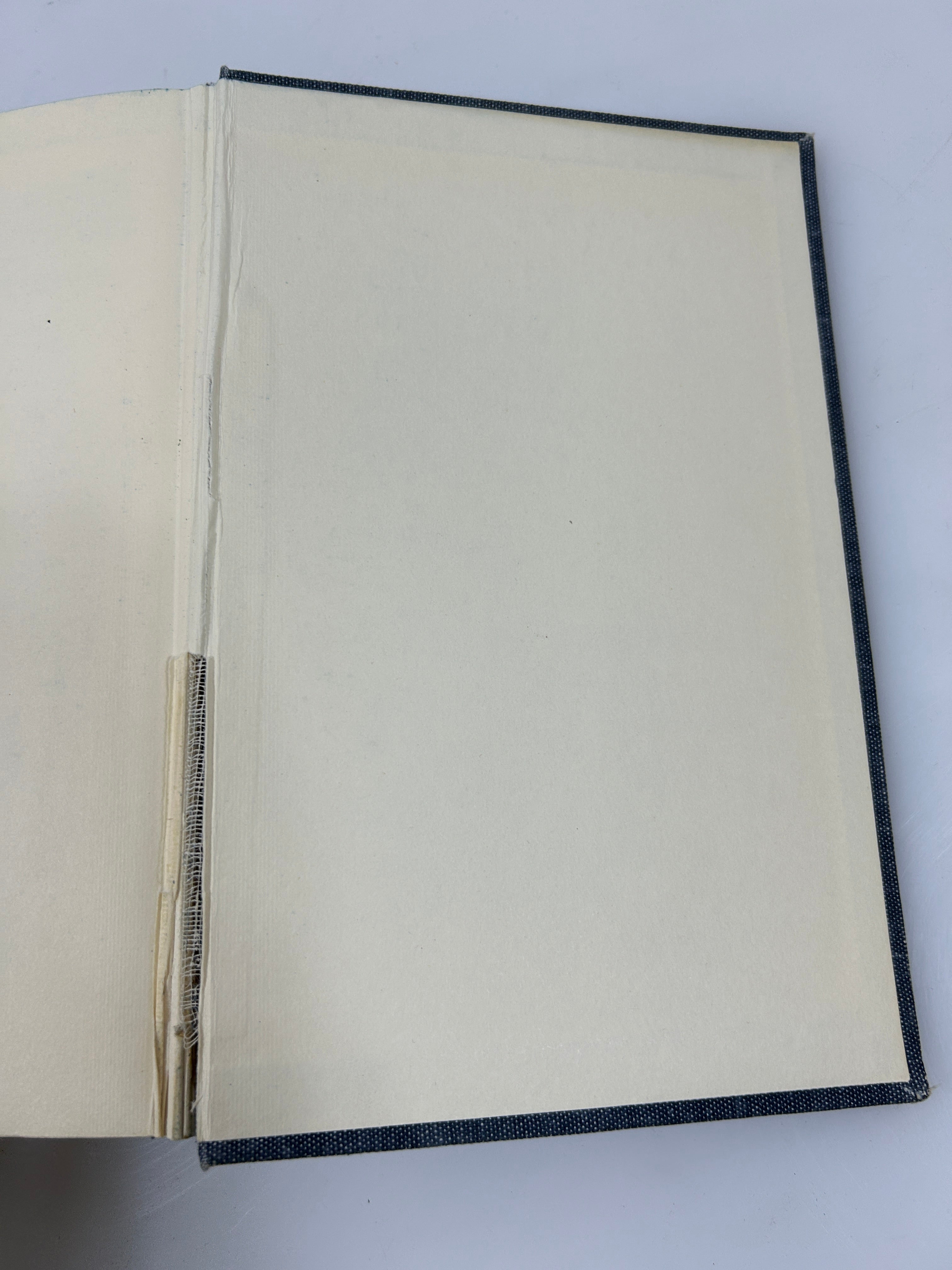 3 Volumes The New Cambridge Modern  History (4, 9, Atlas) 1965-70 Ex-Library HC