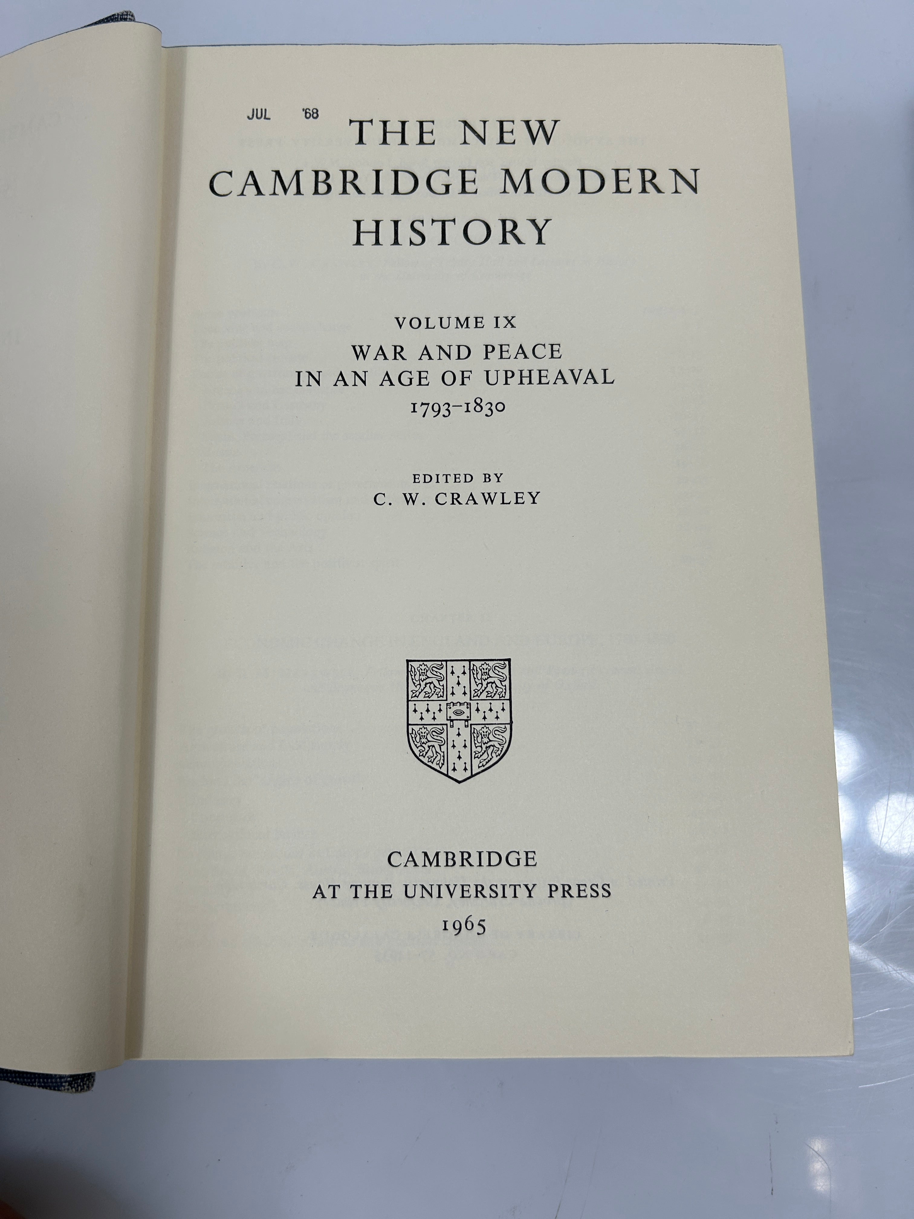 3 Volumes The New Cambridge Modern  History (4, 9, Atlas) 1965-70 Ex-Library HC