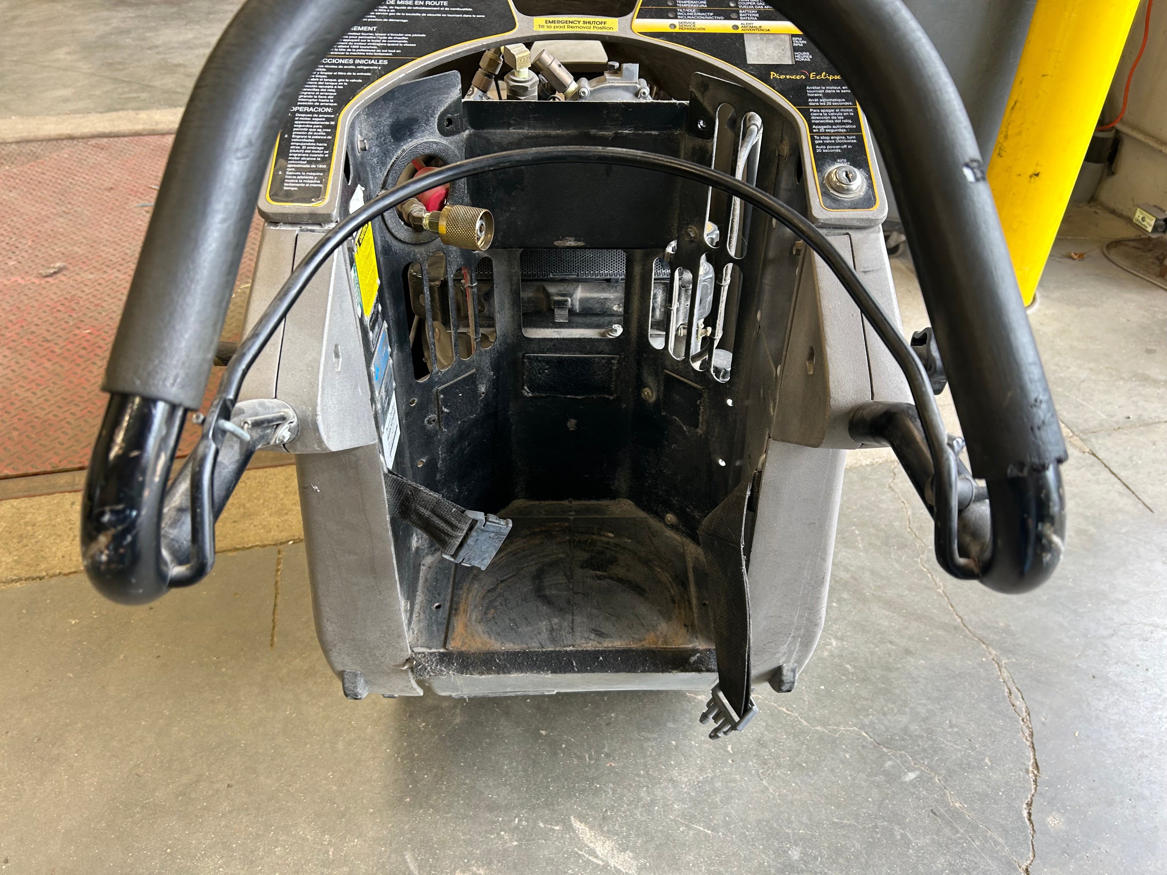 Revolution Floor Cleaner *Parts or Repair*