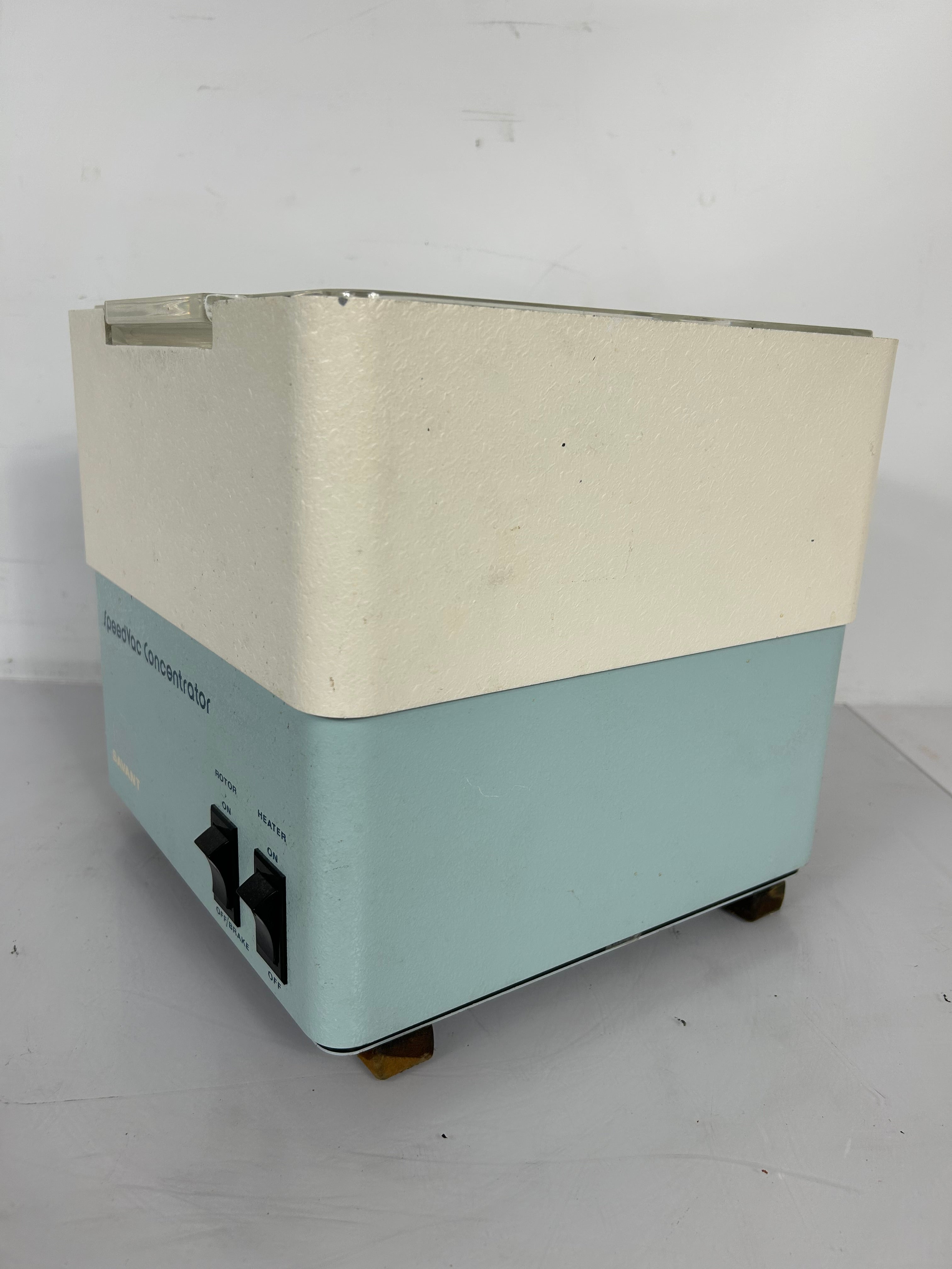 Savant SVC-100H SpeedVac Concentrator Vacuum Centrifuge