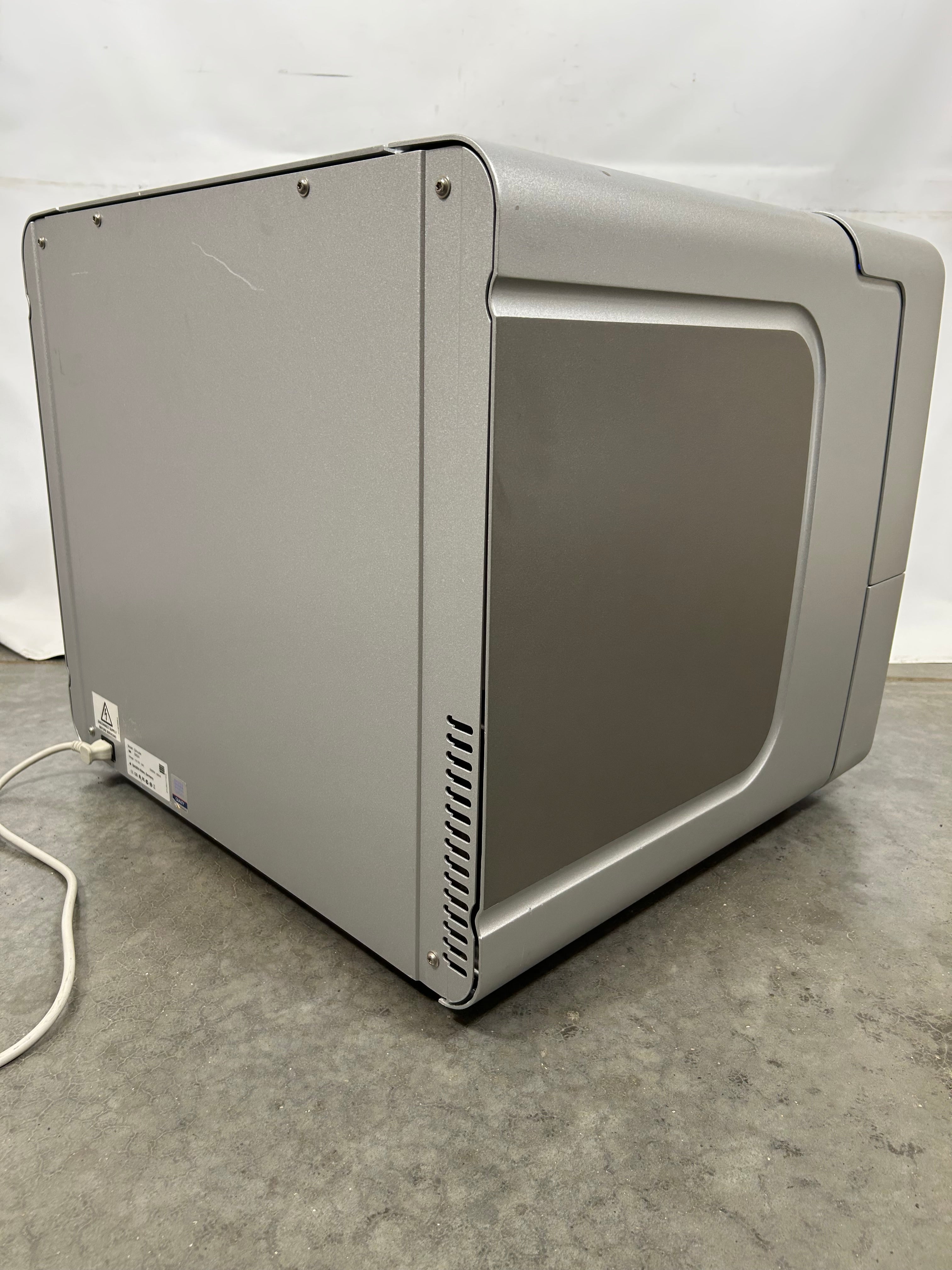 Qiagen QIAcube Automated DNA/RNA Purification System *Untested*