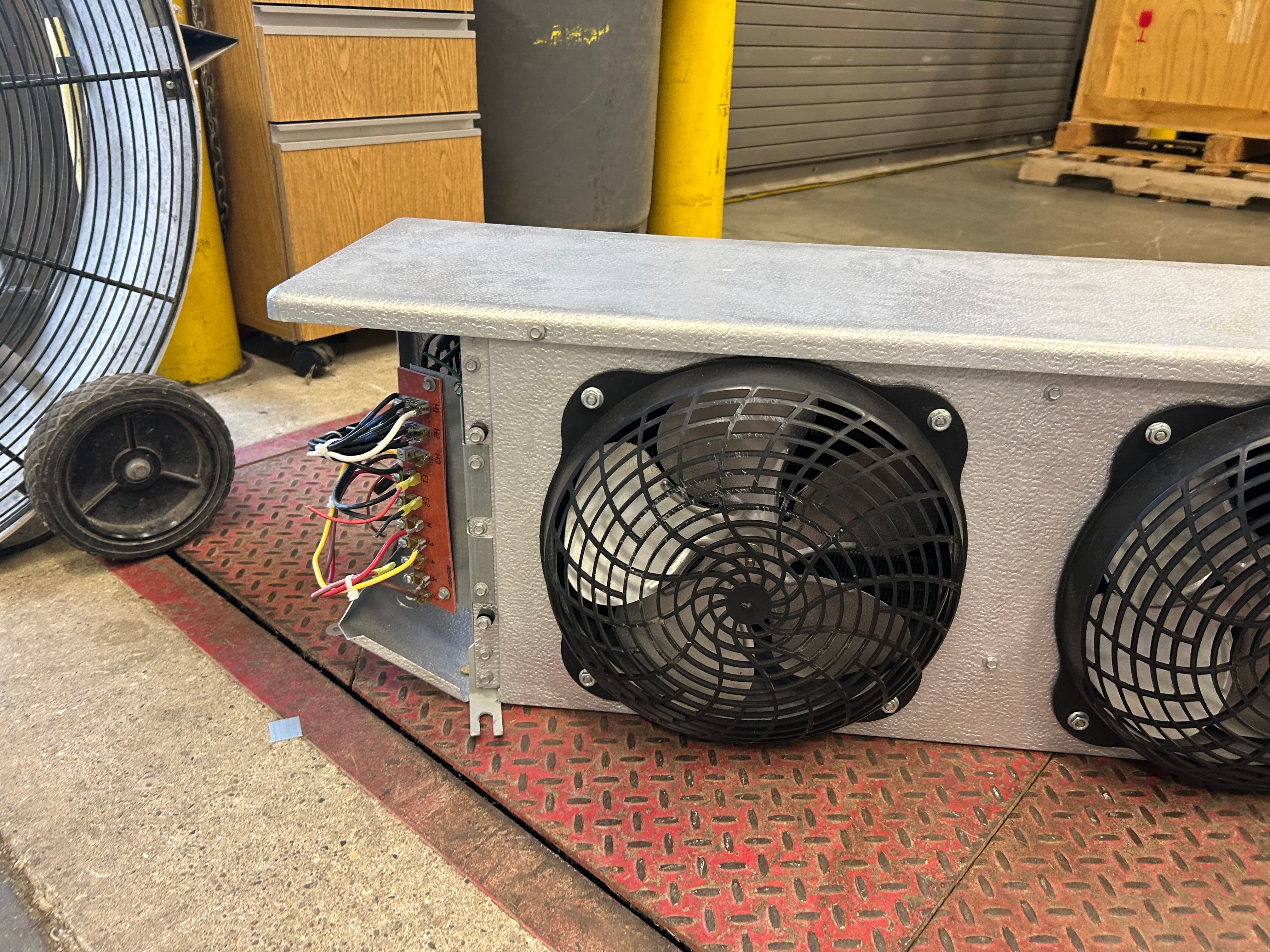 HeatCraft Refrigeration Products Model LSF200BK *Parts or Repair*