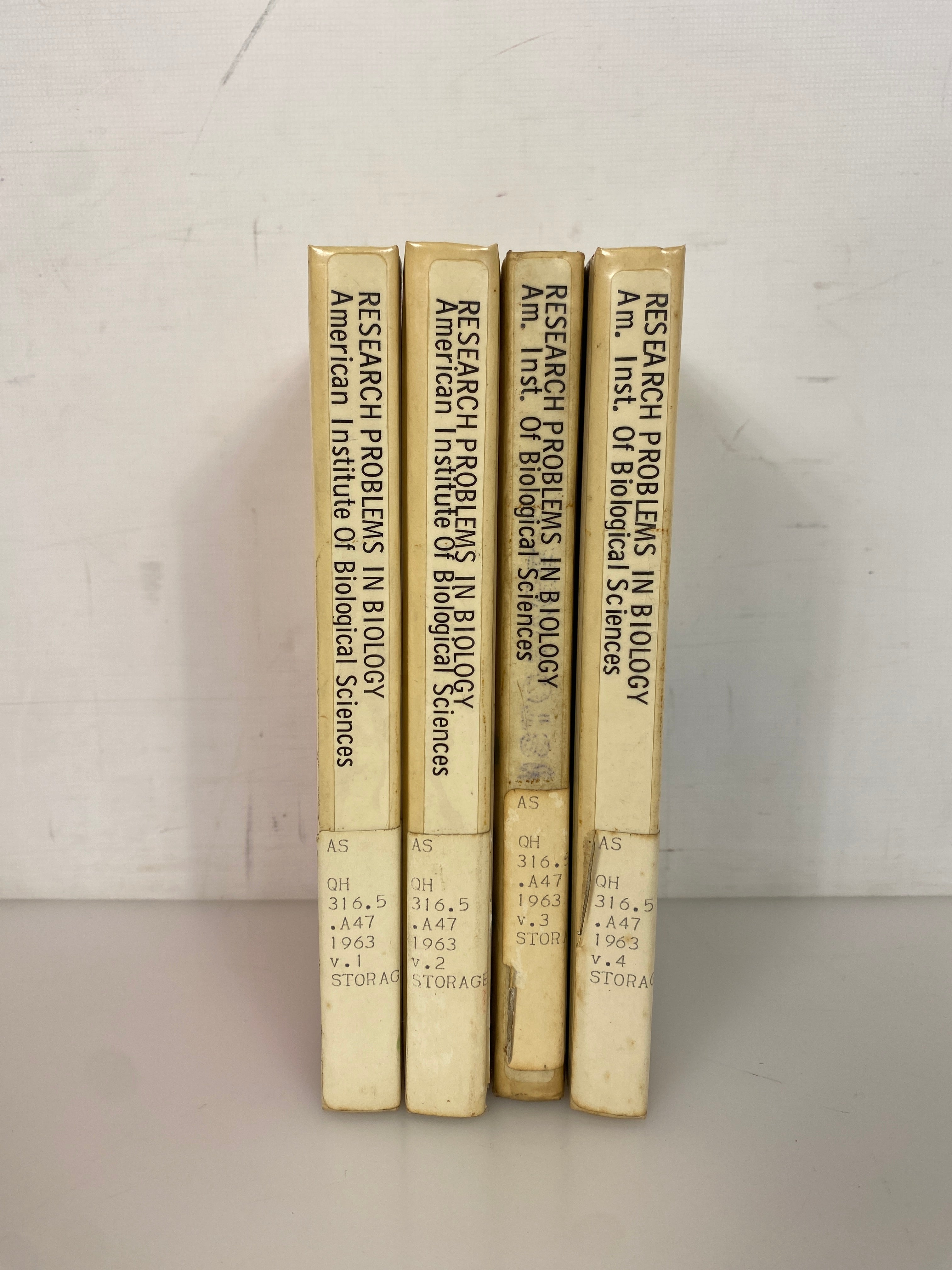 4 Vol Set Research Problems in Biology Investigations for Students Ex-Library HC