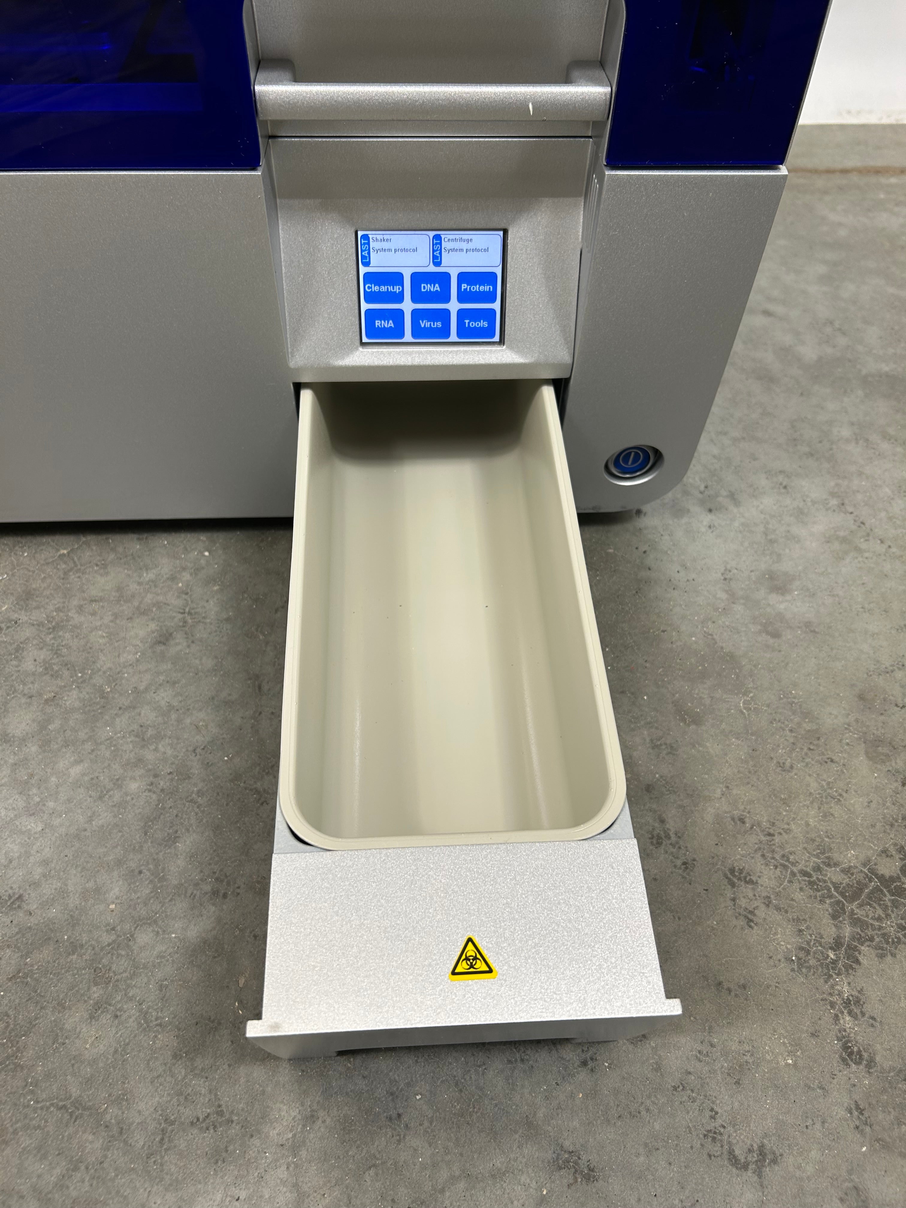 Qiagen QIAcube Automated DNA/RNA Purification System *Untested*