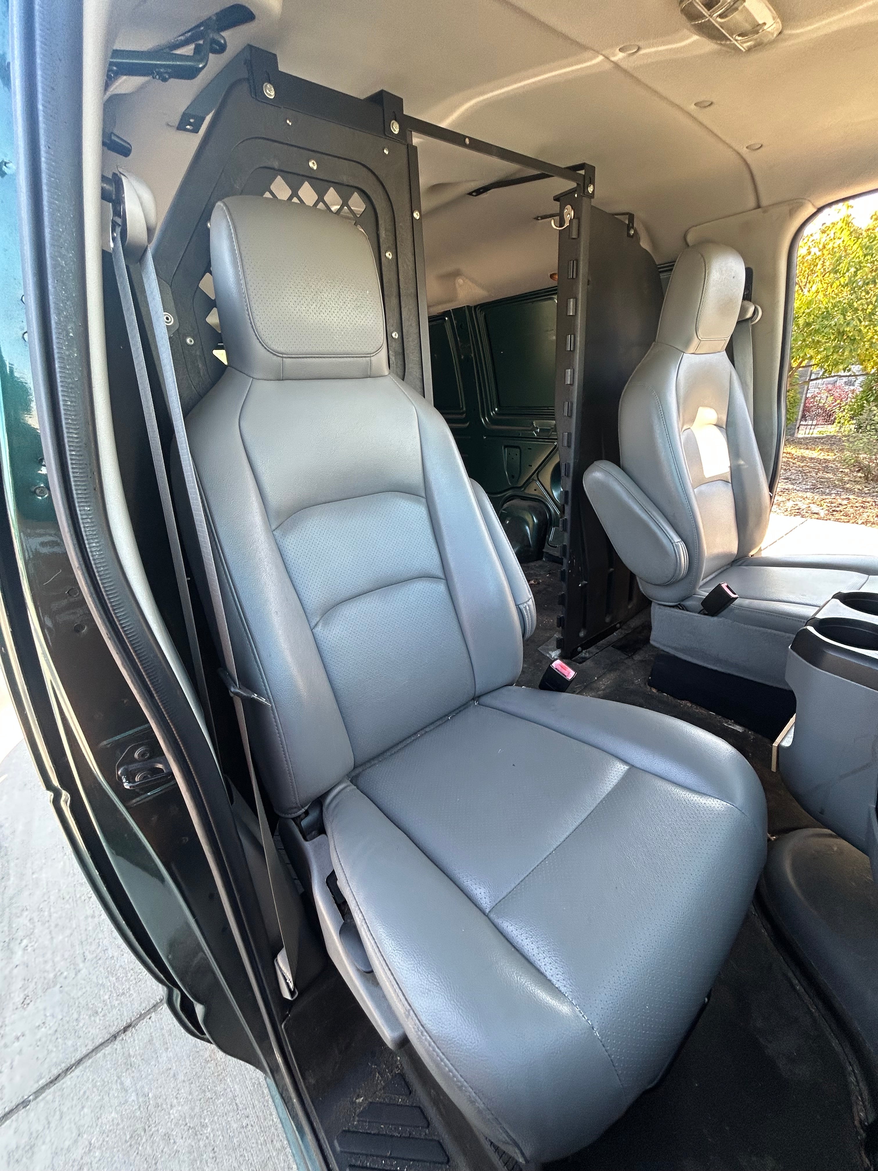 2009 Ford Econoline Van - 1306