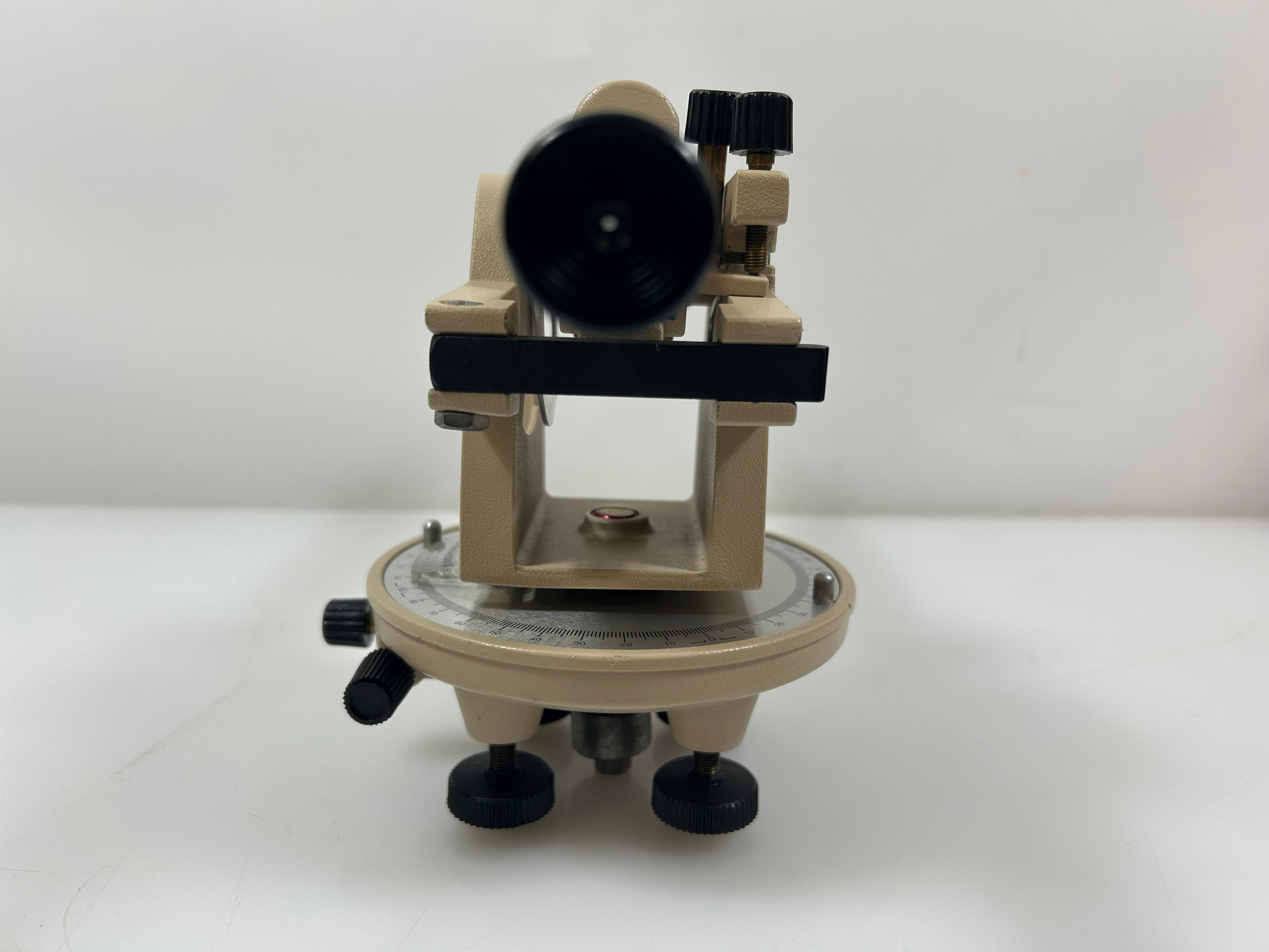 David White LT6-900 Meridian 22x Optical Transit Level & Case