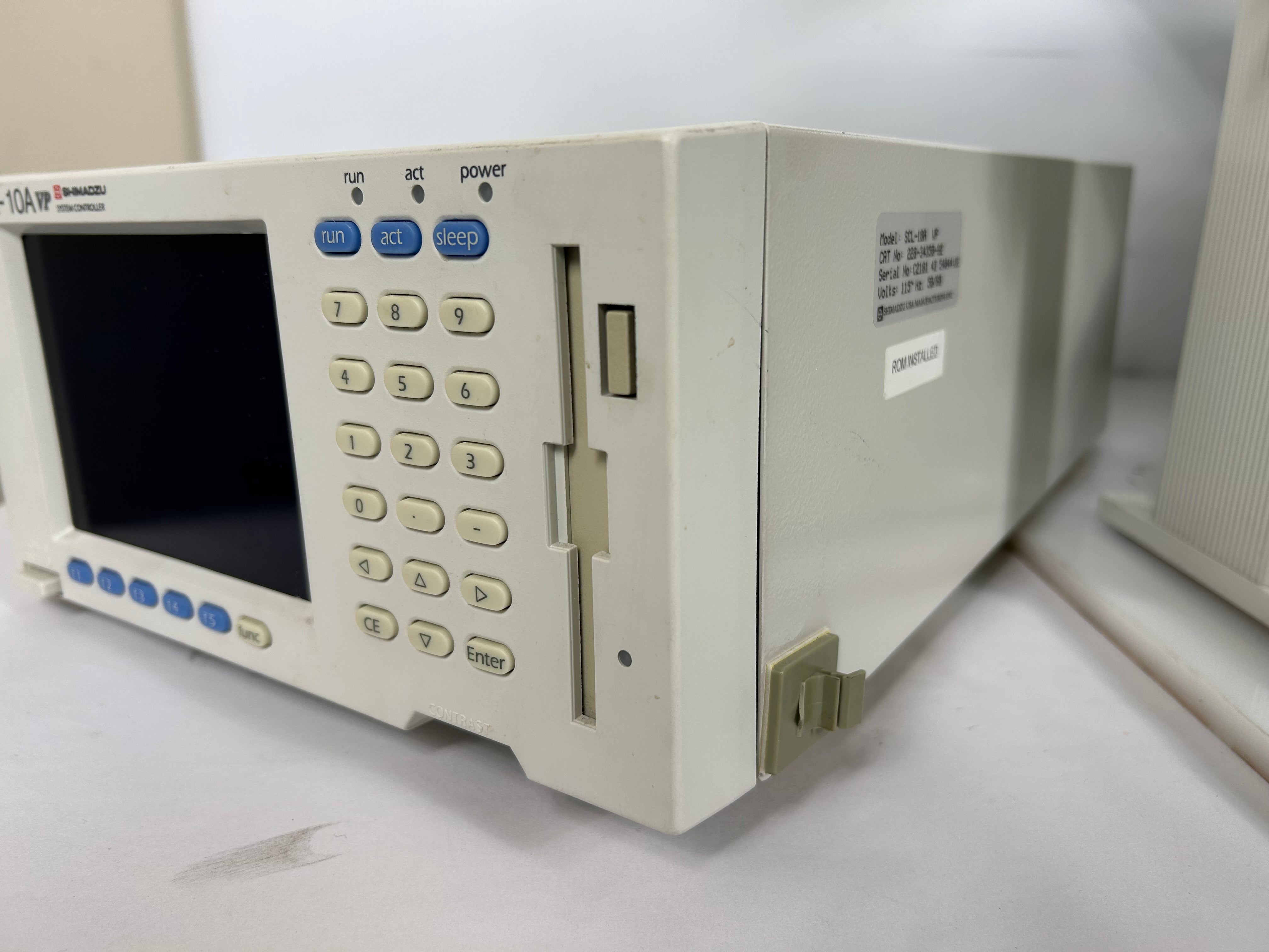 Shimadzu SIL 5000 Auto Injector/Autosampler *Parts* *Untested*