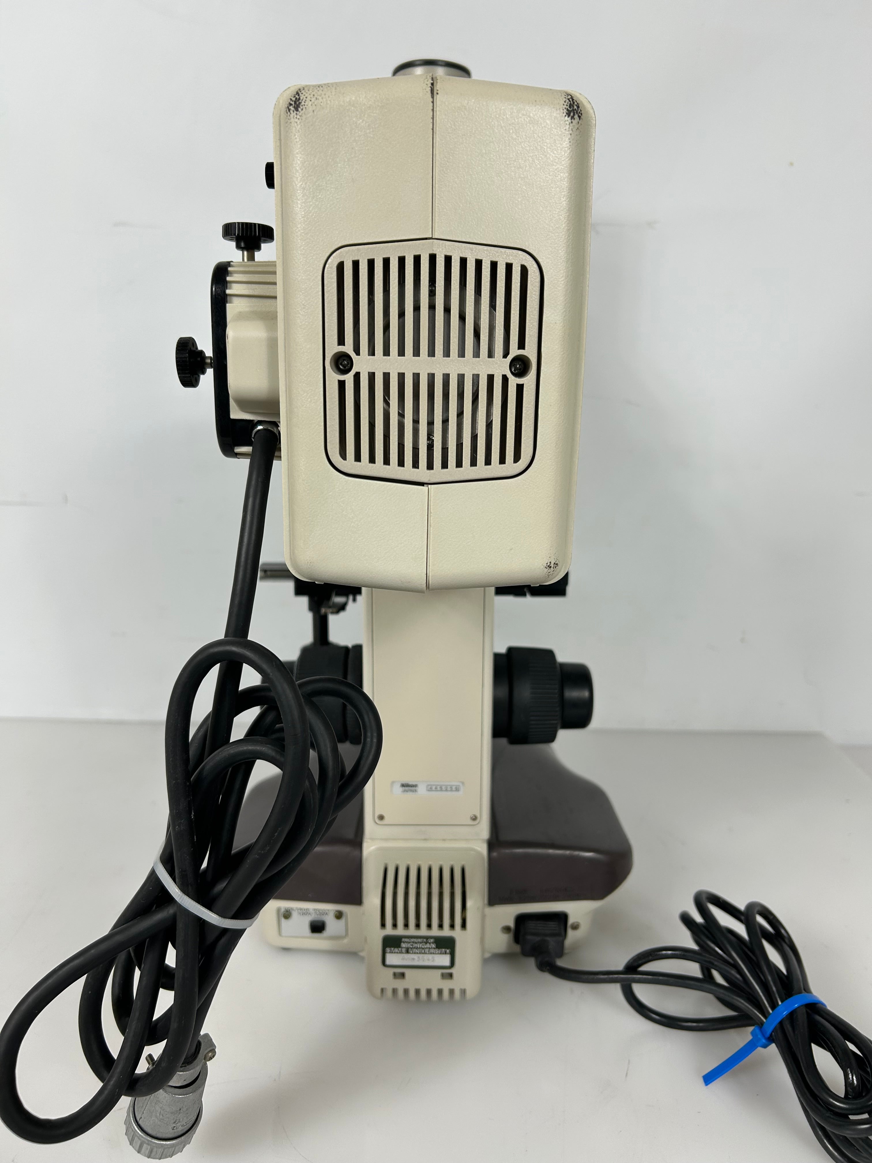 Nikon Labophot-2 with 5 Objective Lenses