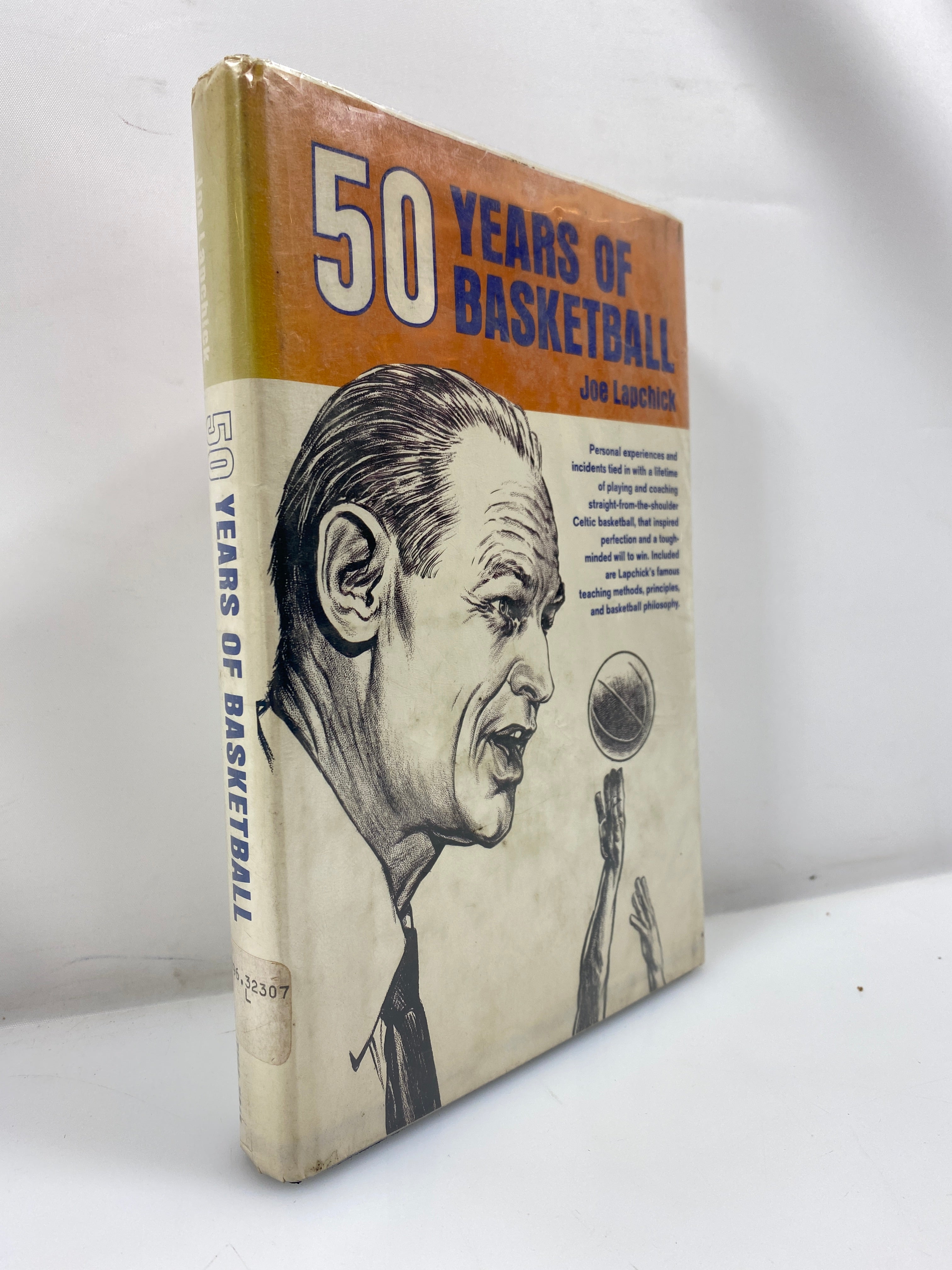 50 Years of Basketball by Lapchick 1968 Ex-library HCDJ