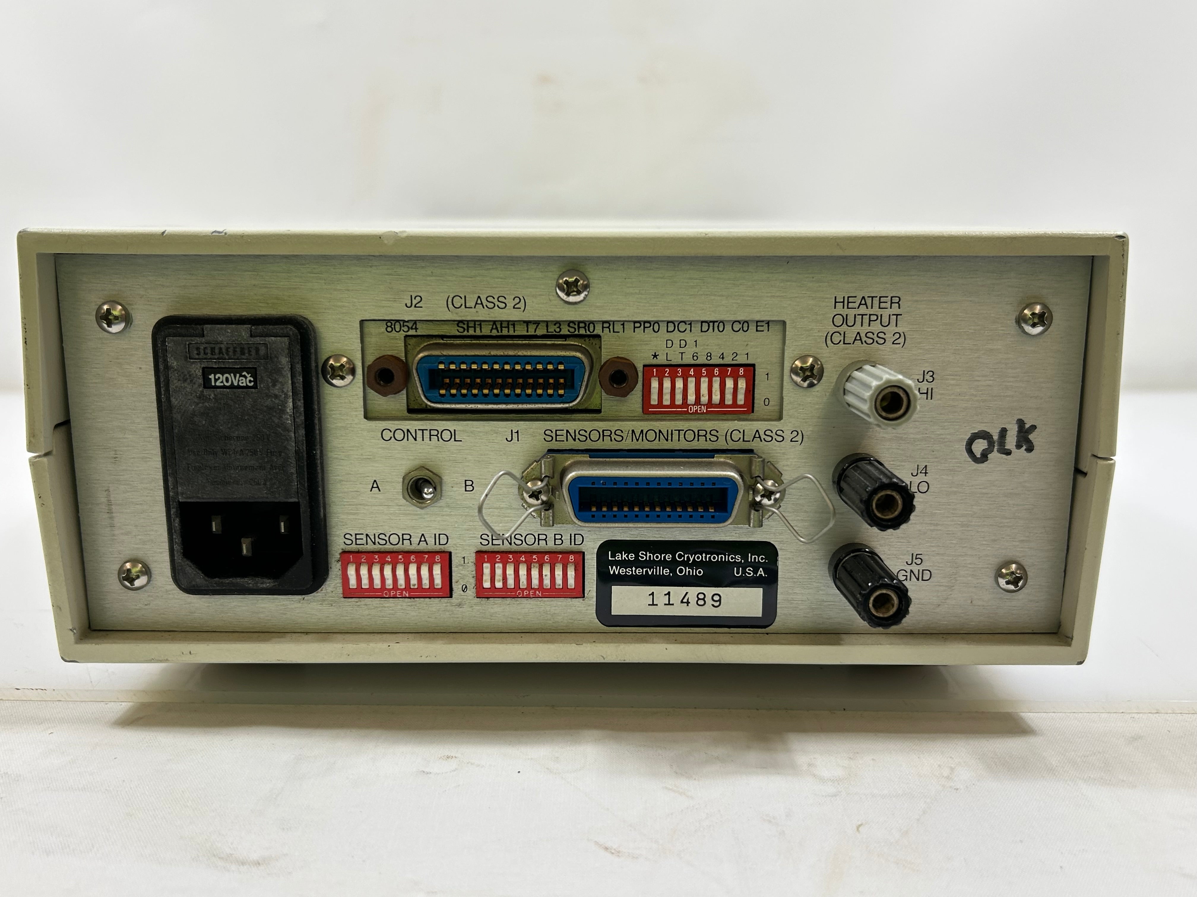 Lake Shore Model 805 Digital Temperature Controller