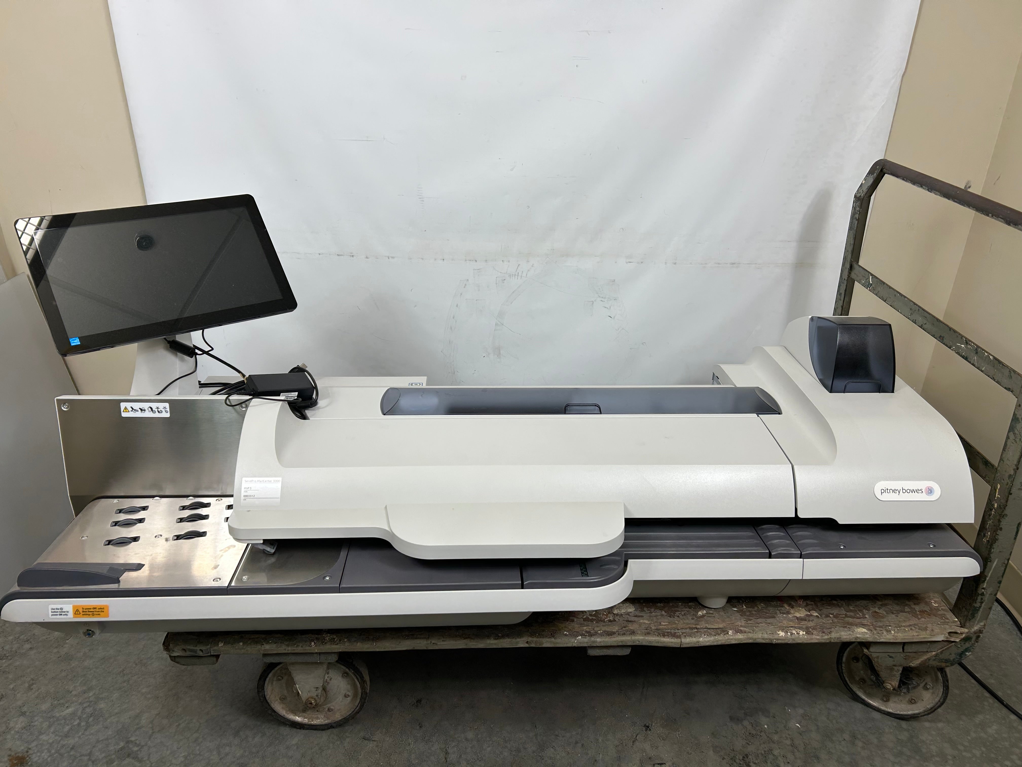 Pitney Bowes SendPro Mail Center 3000