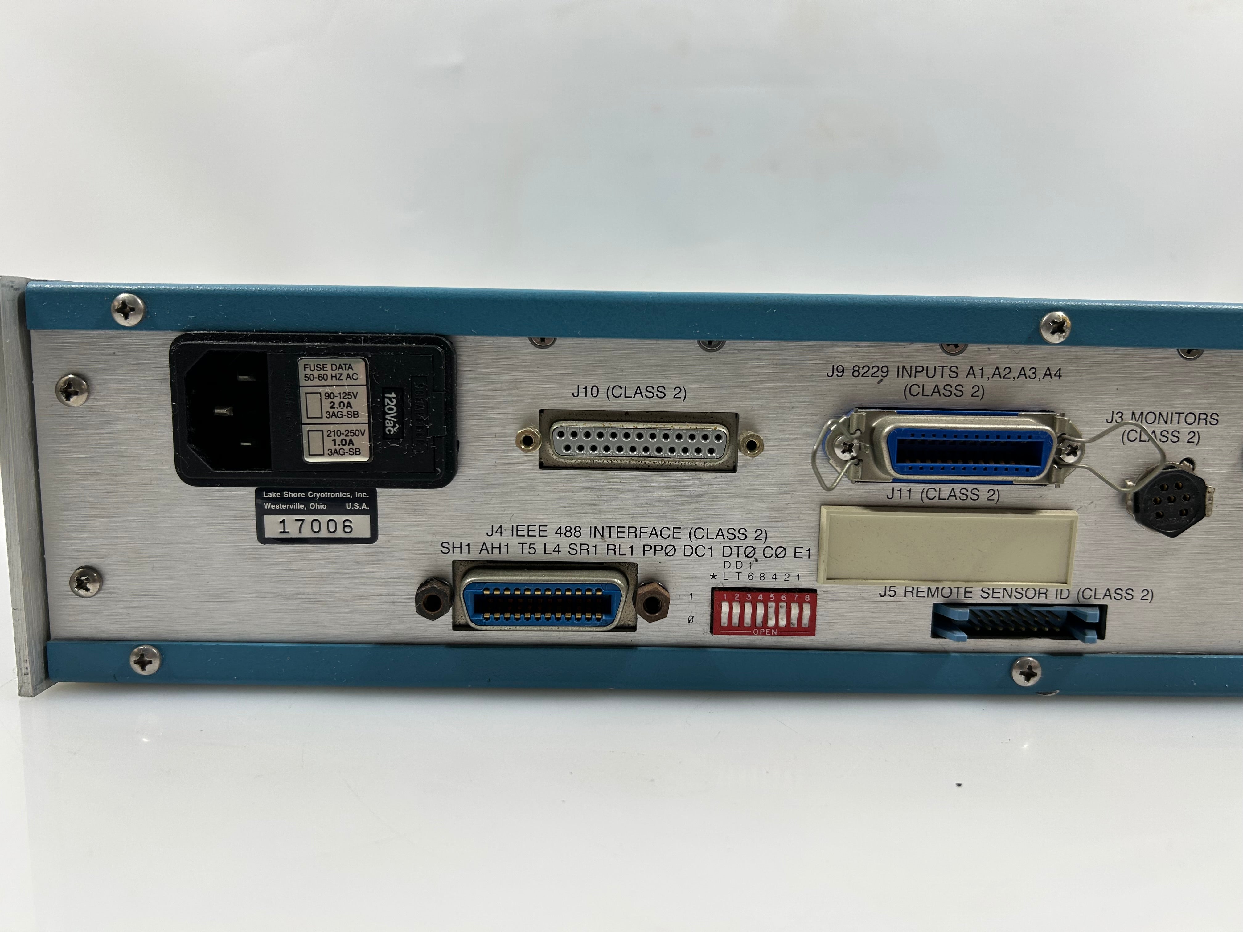 Lake Shore Cryotronics DRC-93C/DRC-93CA Temperature Controller