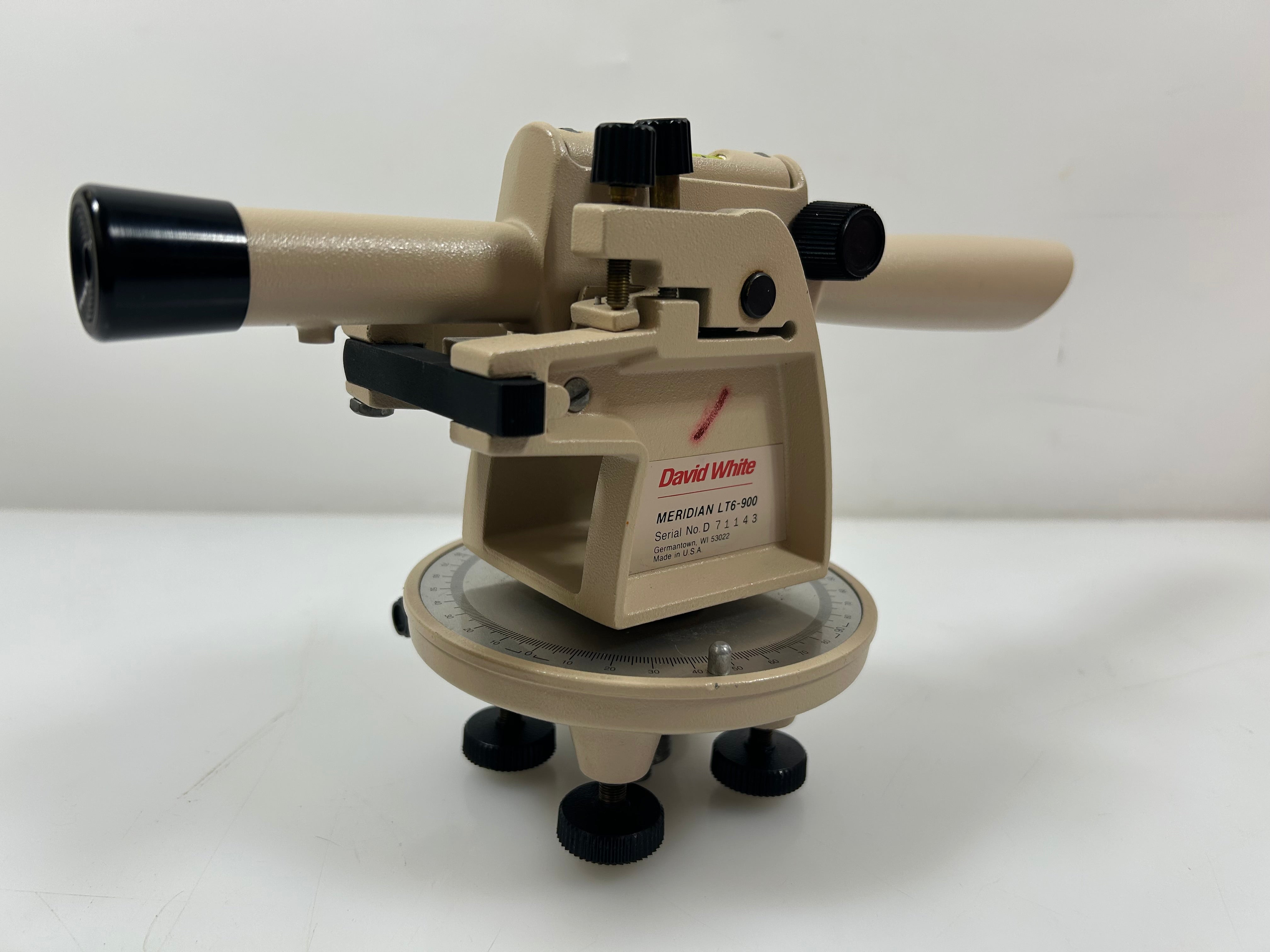 David White LT6-900 Meridian 22x Optical Transit Level & Case