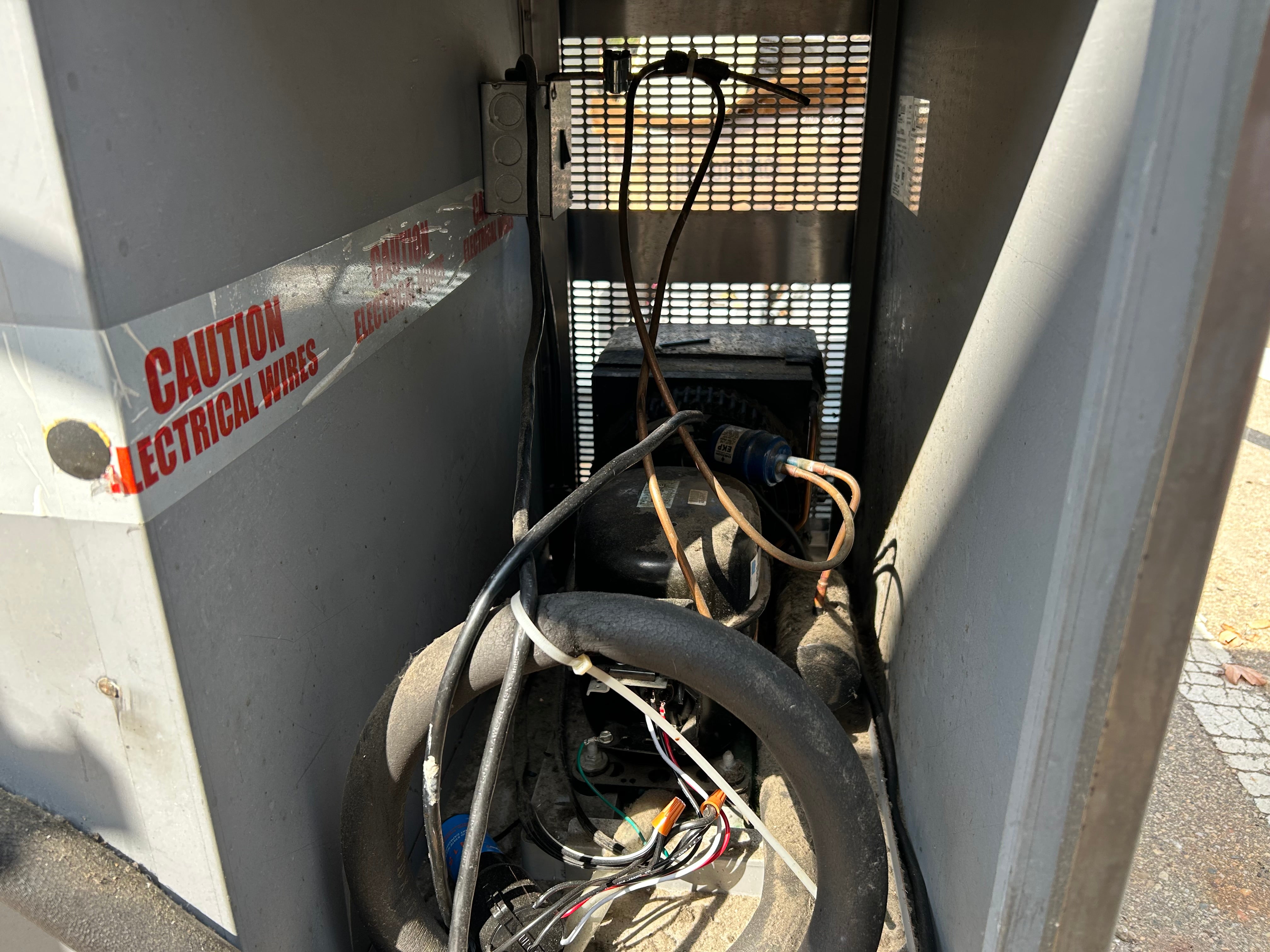 Randell Refrigeration unit for parts or repair Scrap Bid #575- 395lbs