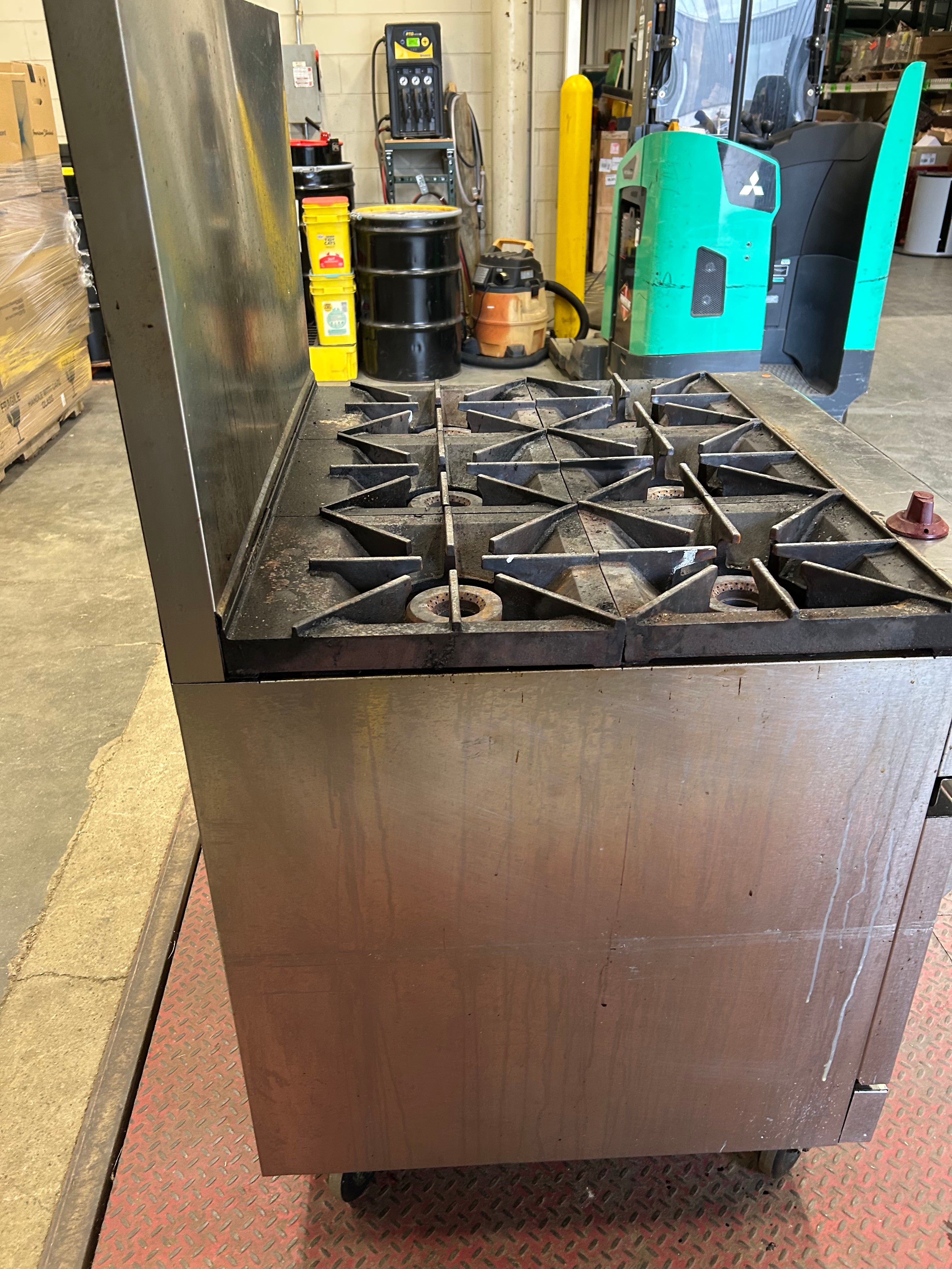 Wolf Industrial Kitchen Stove for parts or repair/Scrap Bid #578- 460lbs