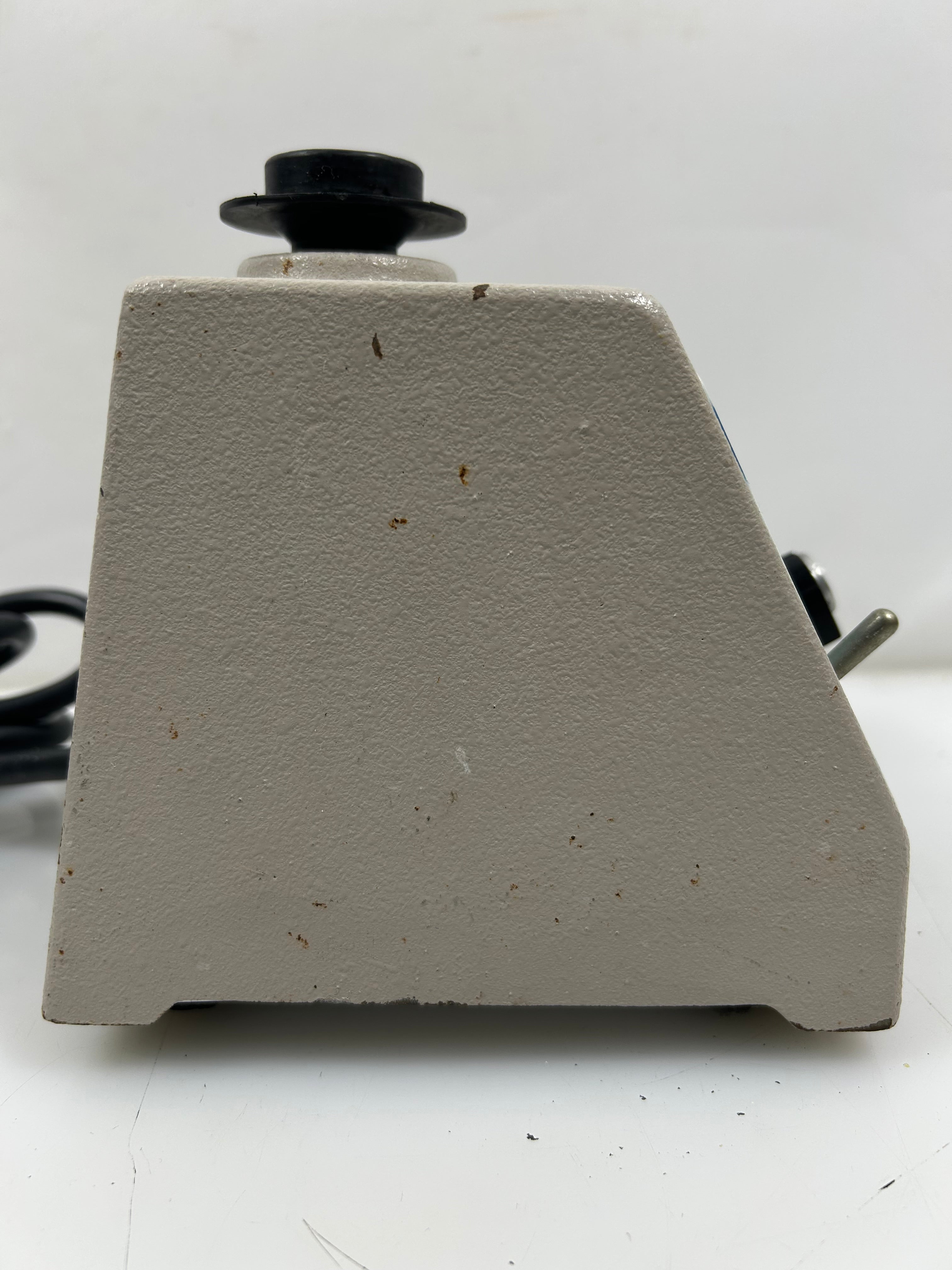 VWR Scientific Vortex-Genie 2 Vortex Mixer
