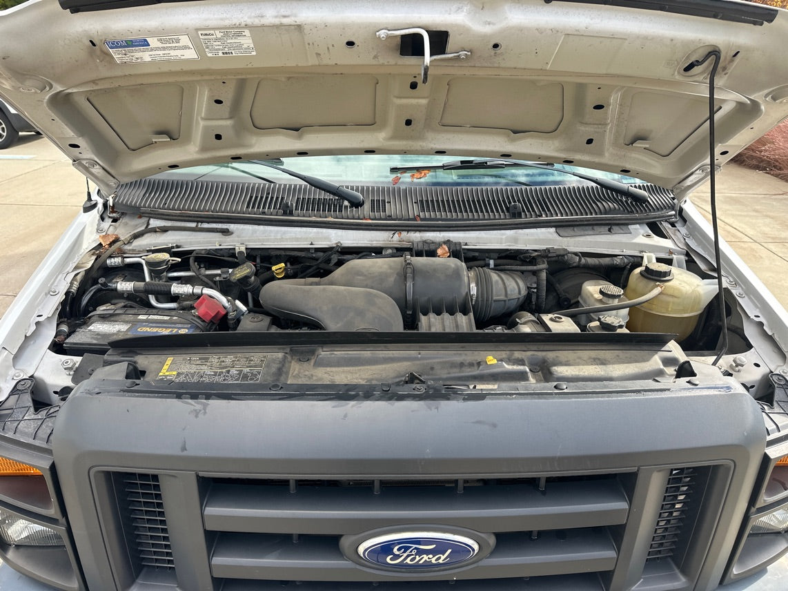 2014 - Ford Econoline E250 Glass Van - 1661