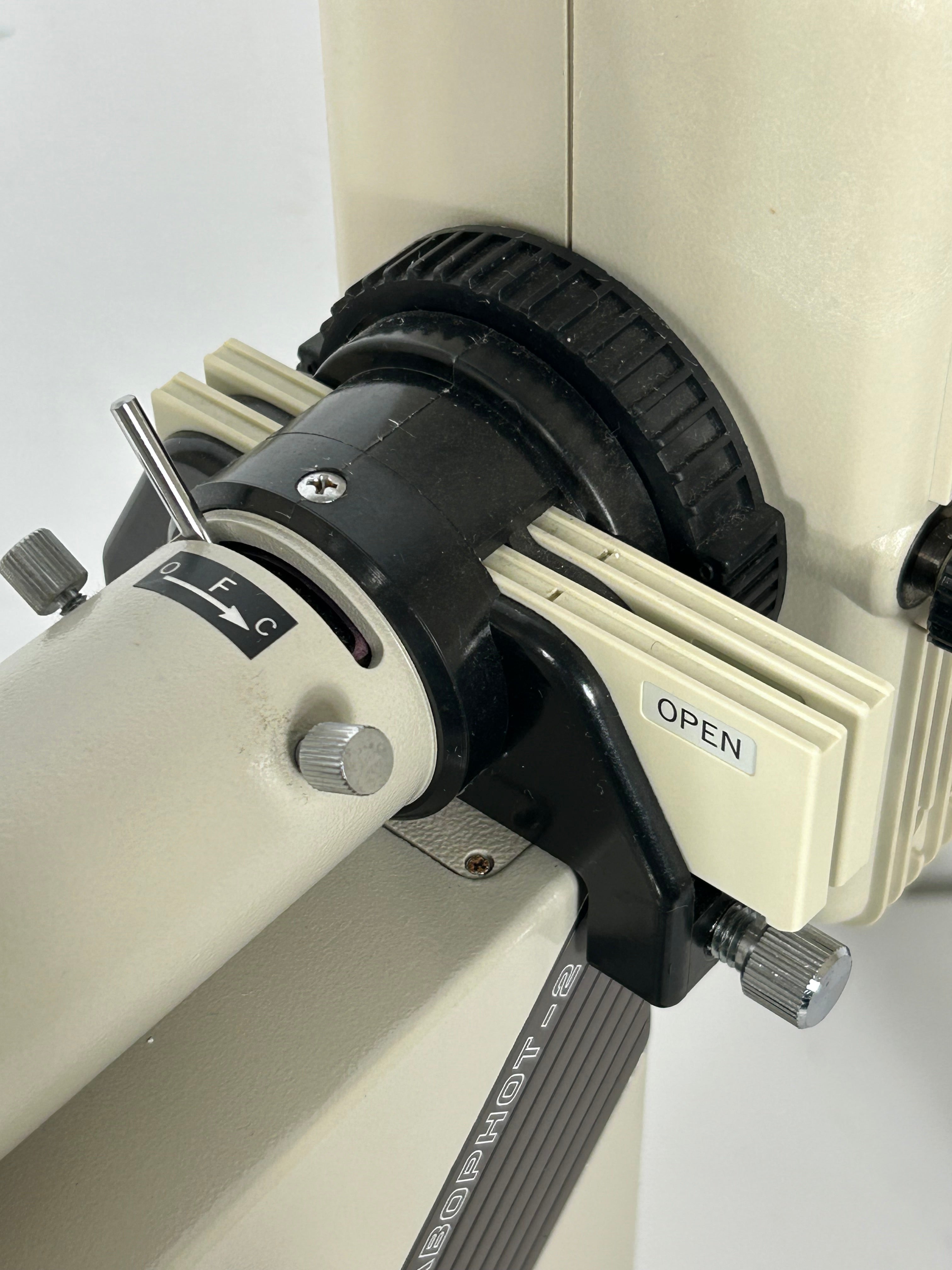 Nikon Labophot-2 with 5 Objective Lenses