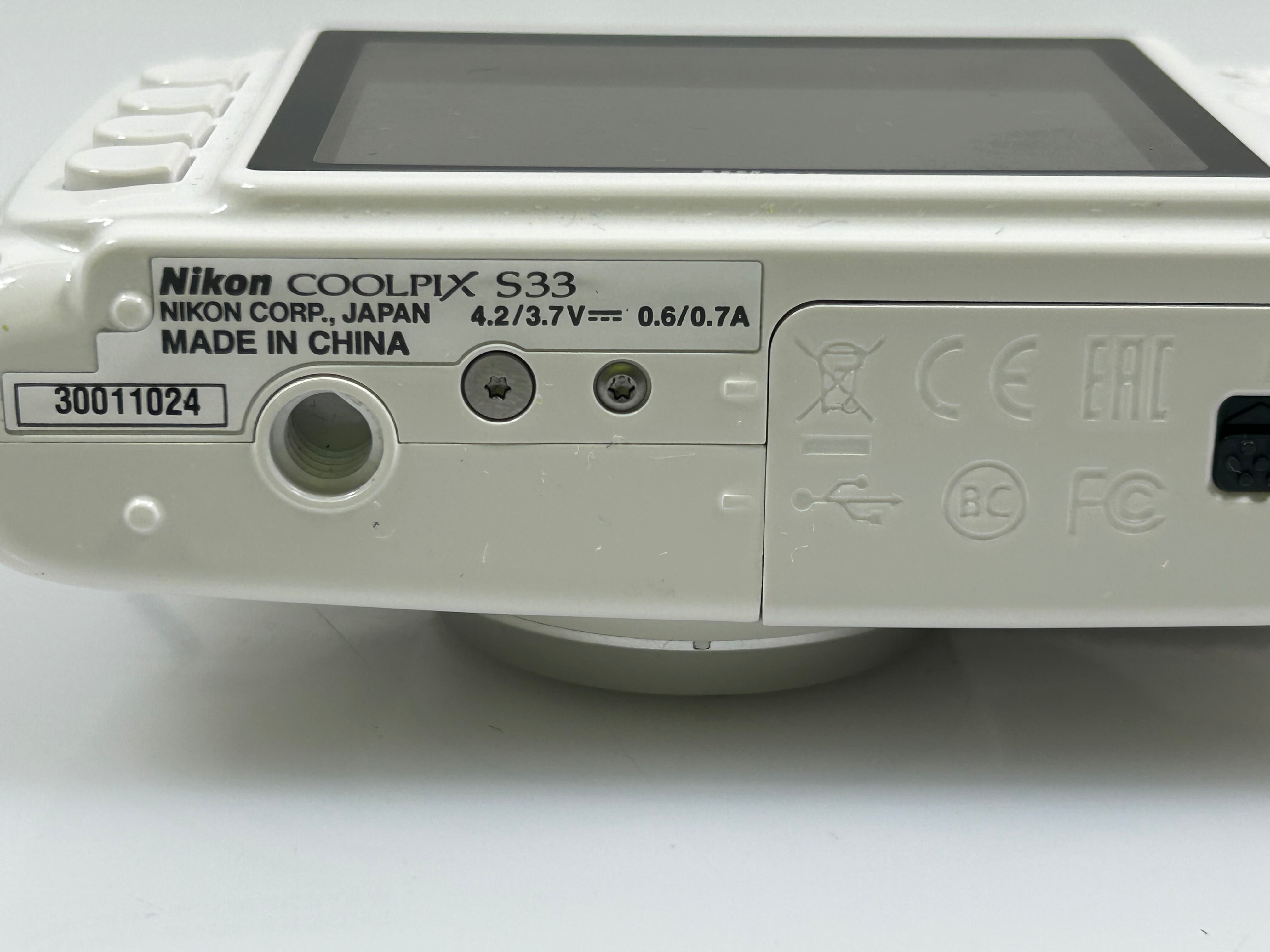 Nikon Coolpix S33 Digital Camera *Untested*
