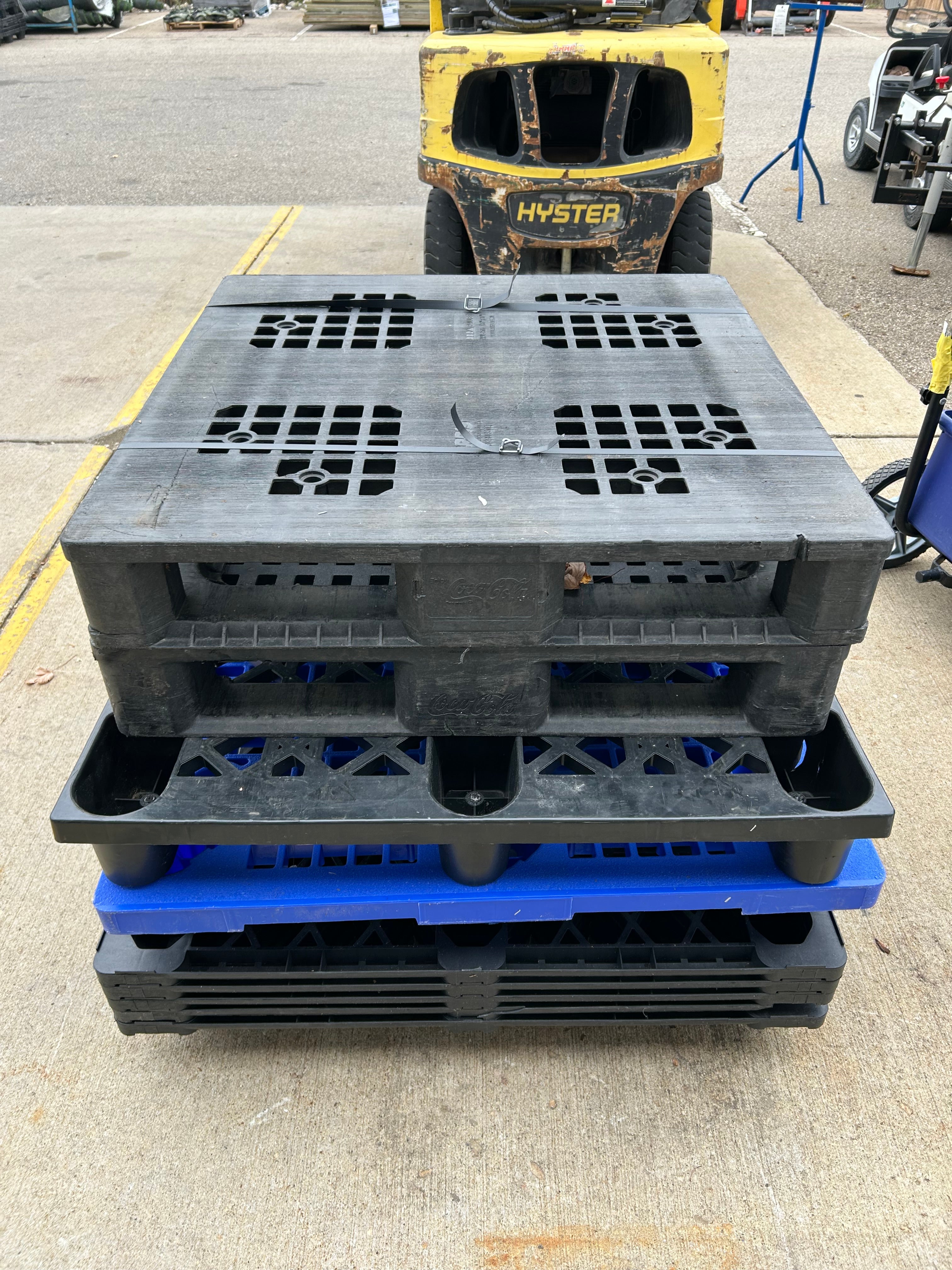 Large Assortment of Plastic Pallets #1