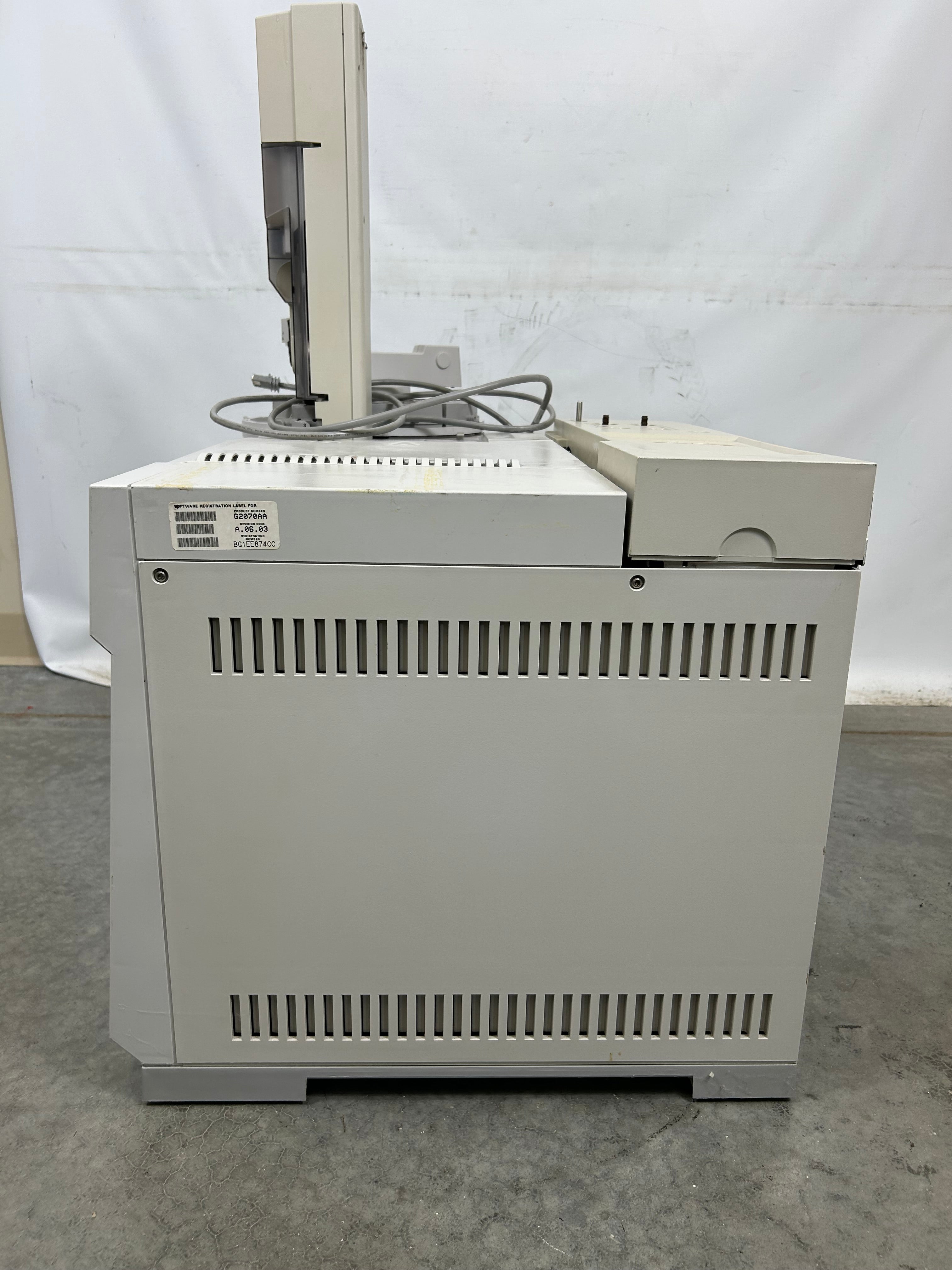 Agilent 6890N Series Gas Chromatograph