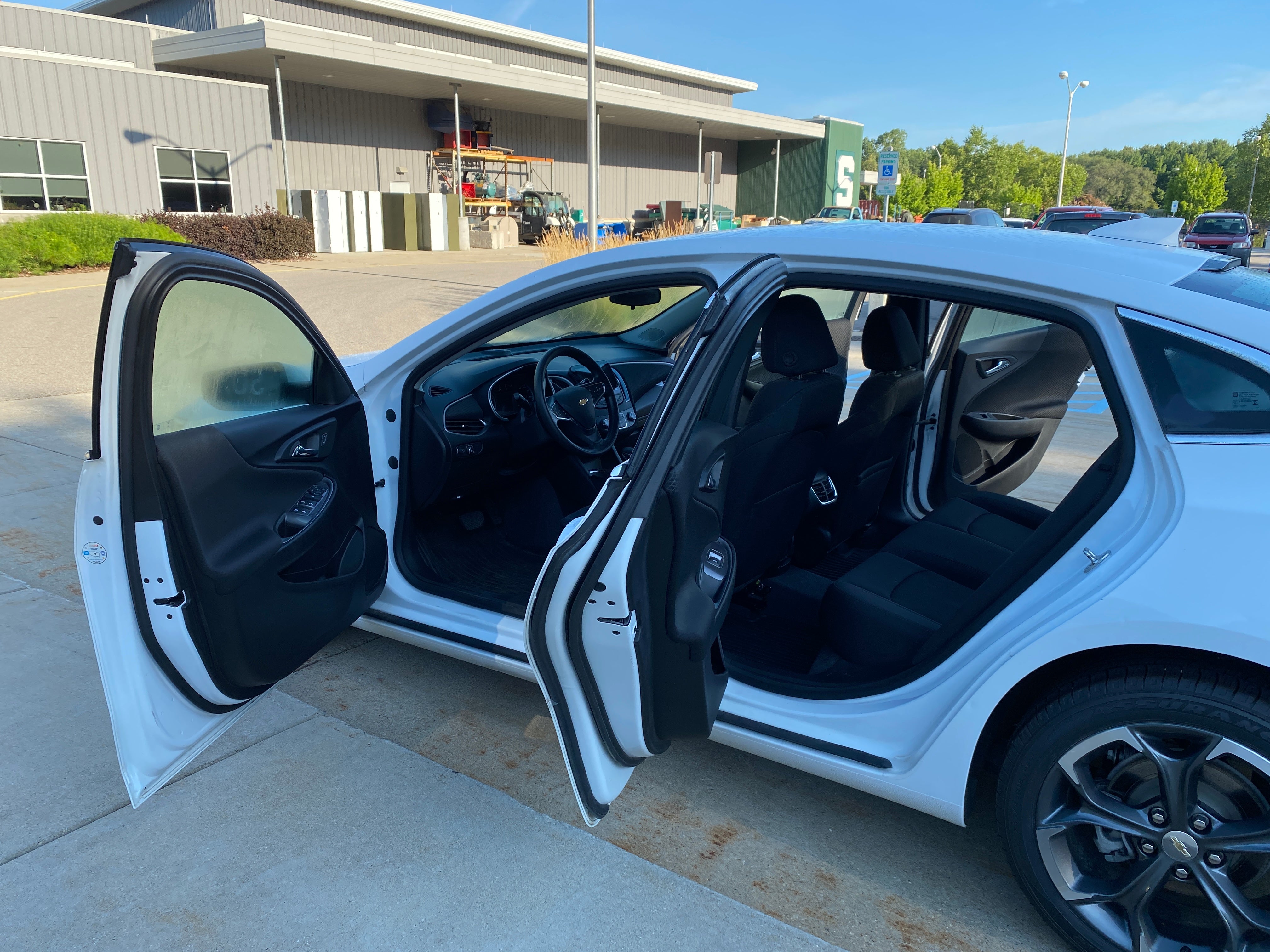 2024 - Chevrolet Malibu LT - E506