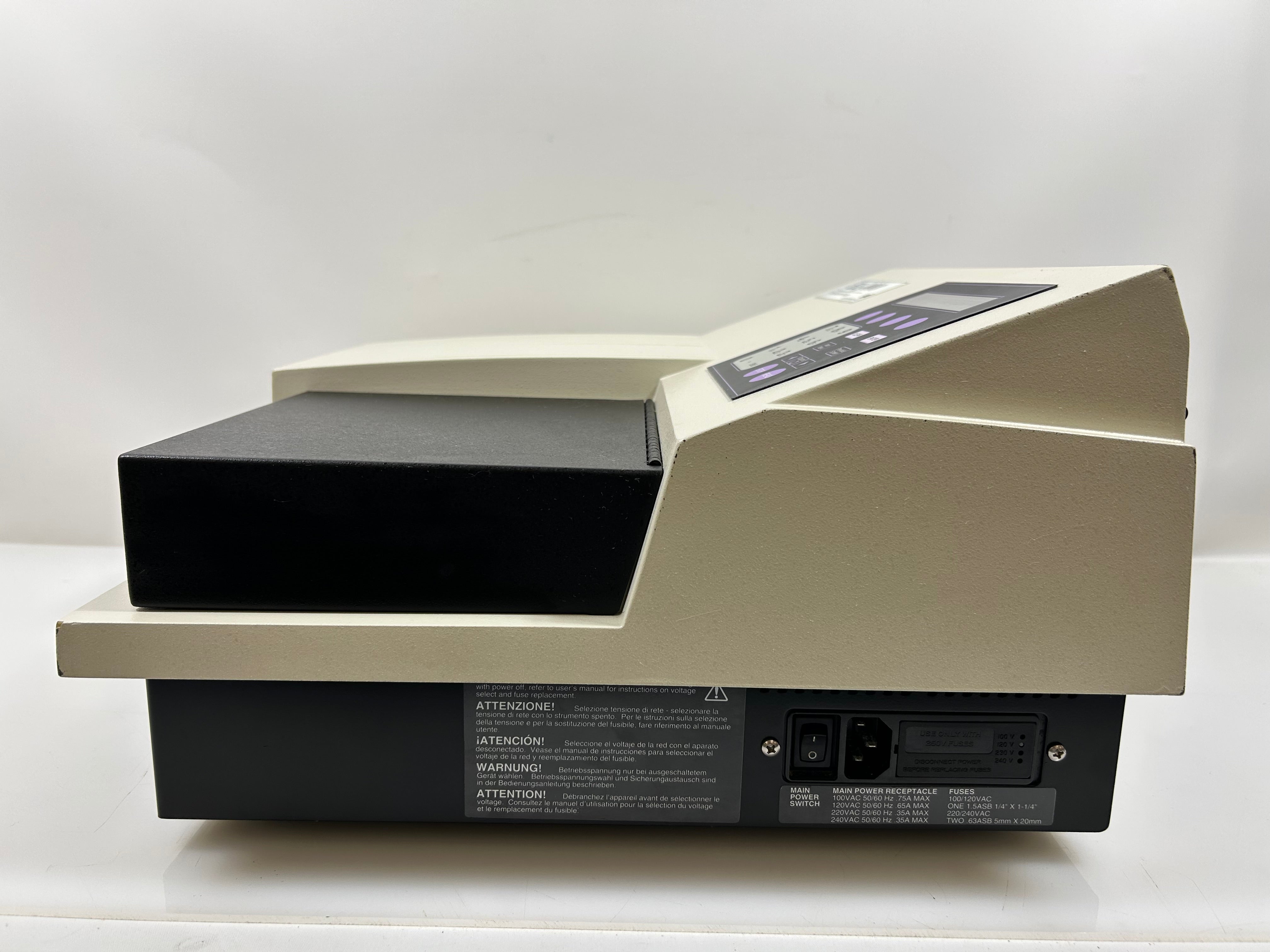 BioTek ELx808 Ultra Microplate Reader