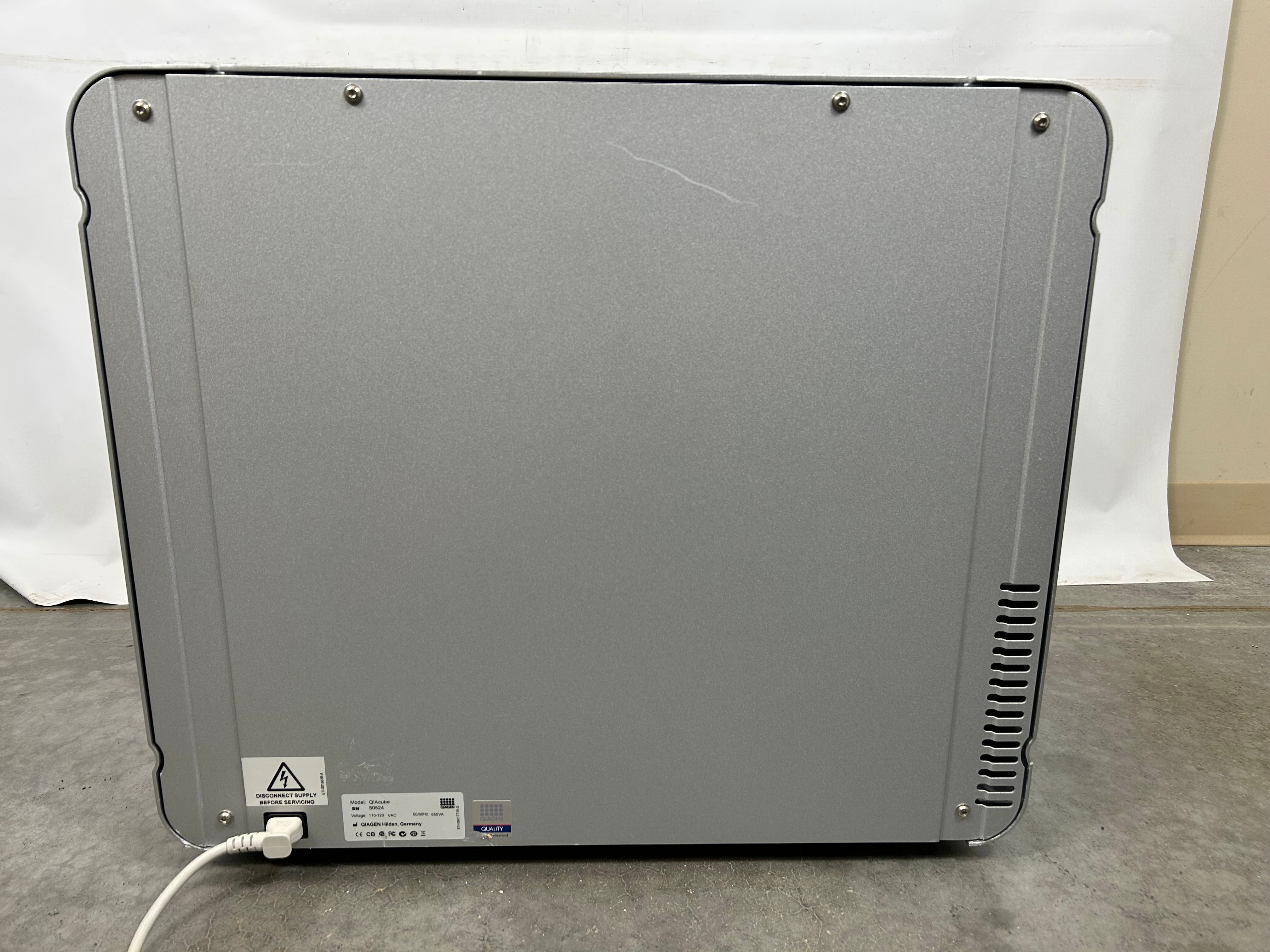 Qiagen QIAcube Automated DNA/RNA Purification System *Untested*