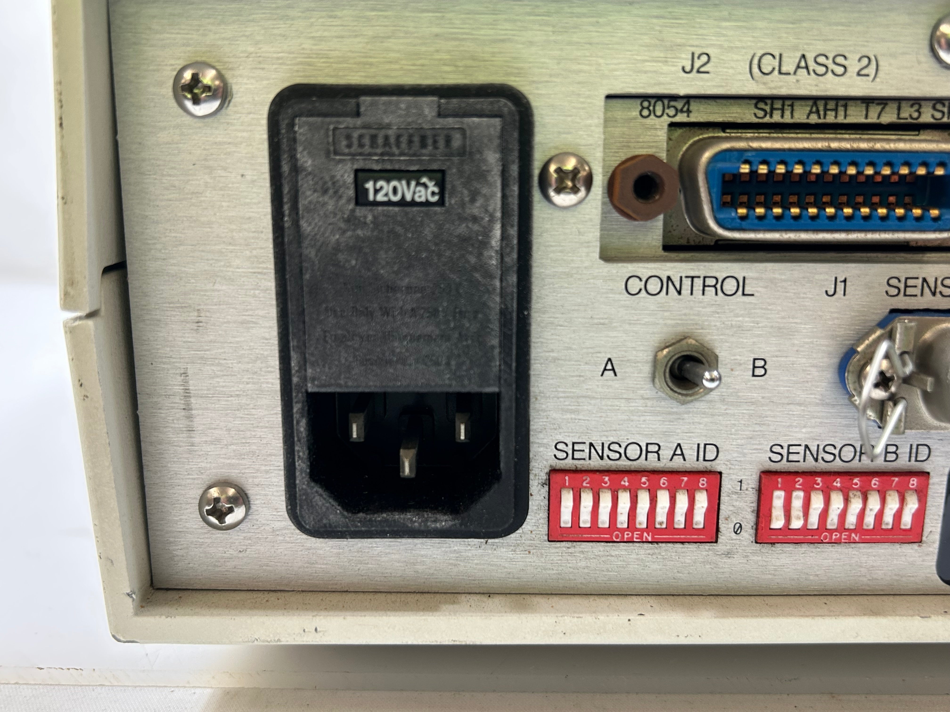 Lake Shore Model 805 Digital Temperature Controller
