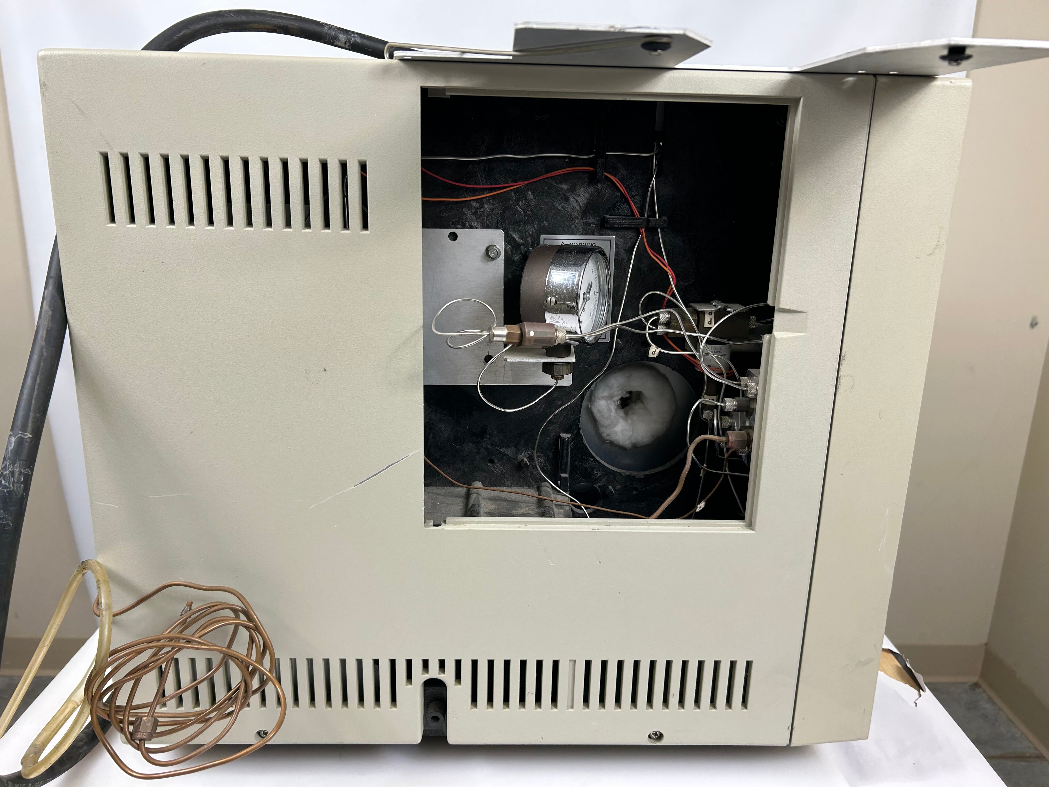 Hewlett Packard 5890A Chromatograph *Untested* – MSU Surplus Store