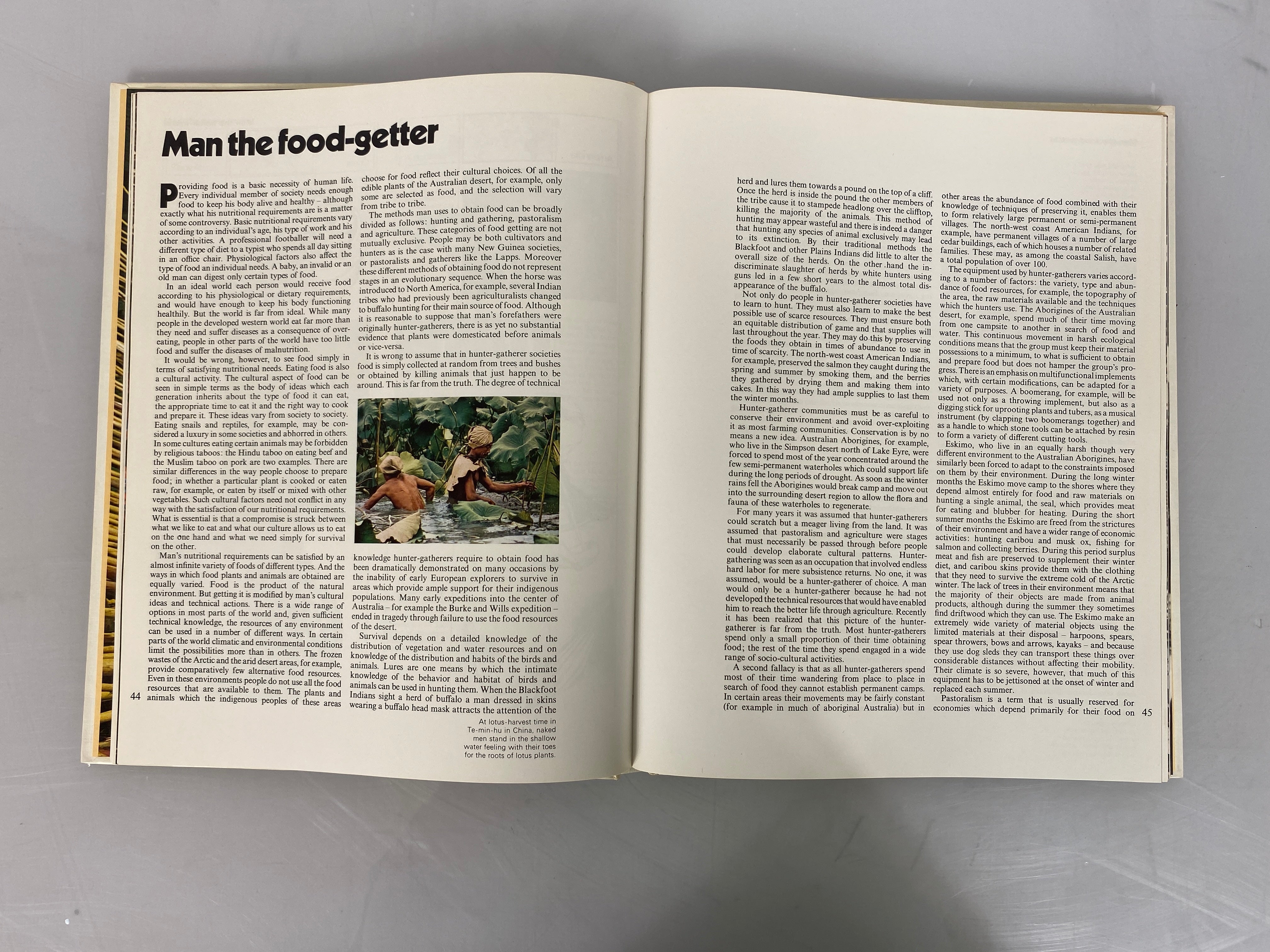 7 Volumes Danbury Press Peoples of the Earth 1973 Ex-Library HC