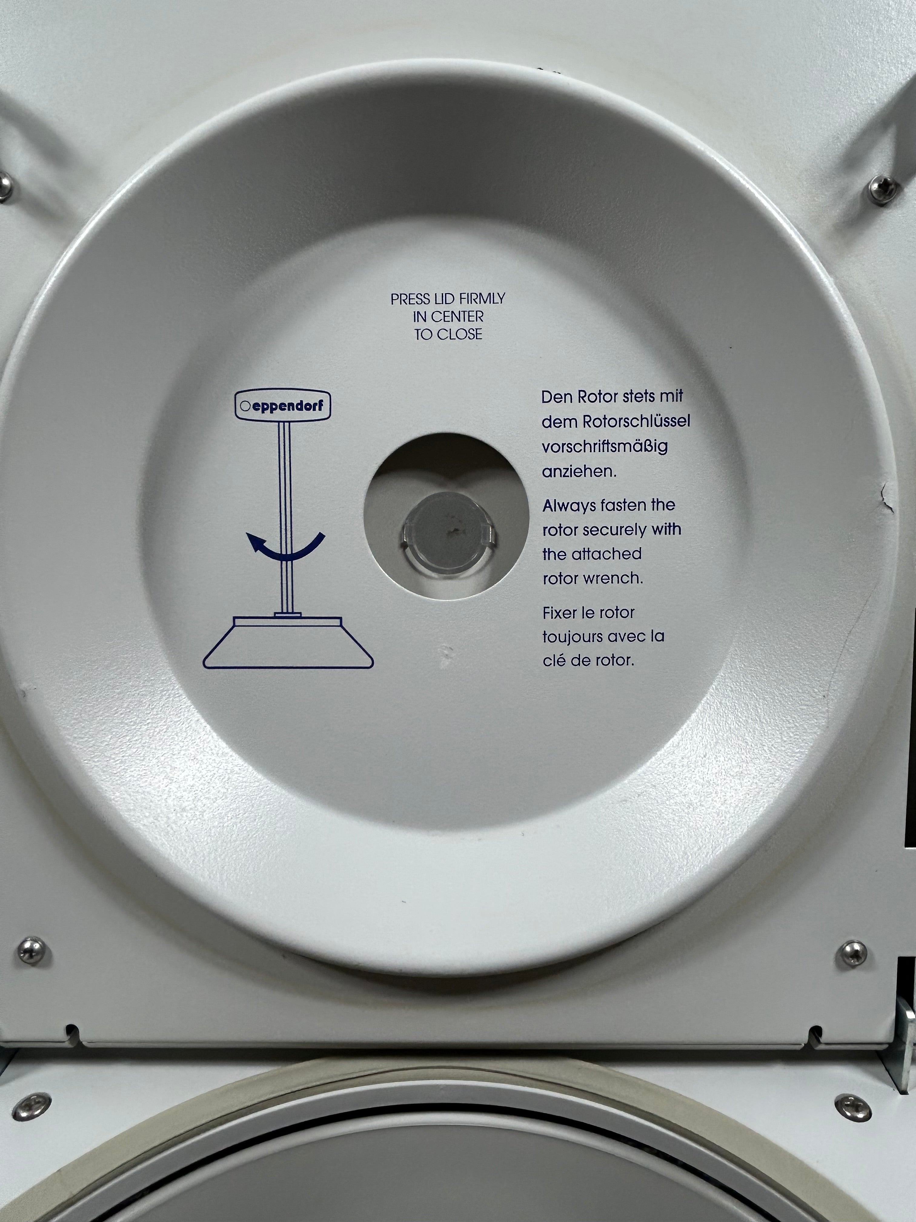 Eppendorf 5417C Benchtop Centrifuge