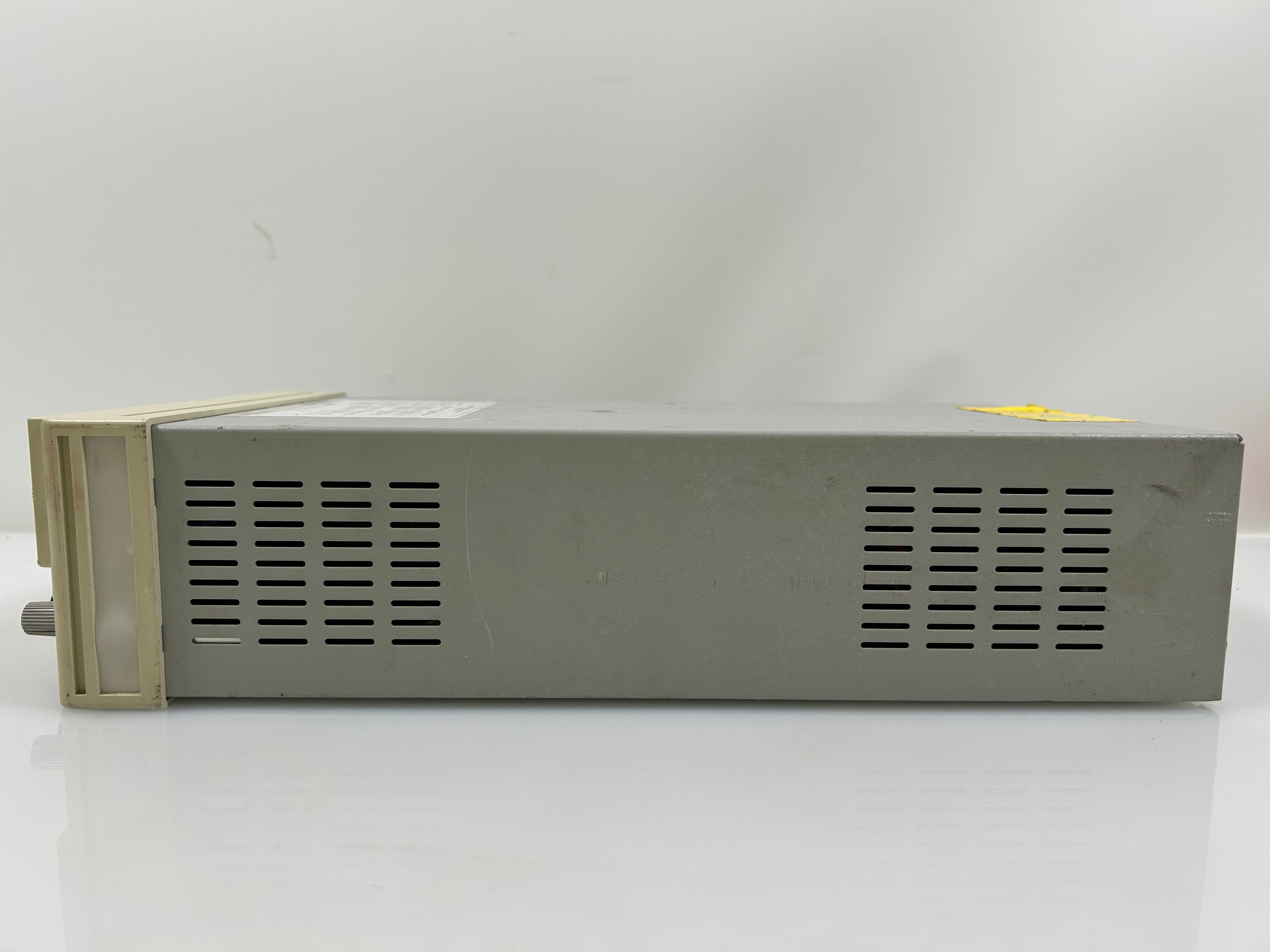Agilent U8001A Single Output DC Power Supply