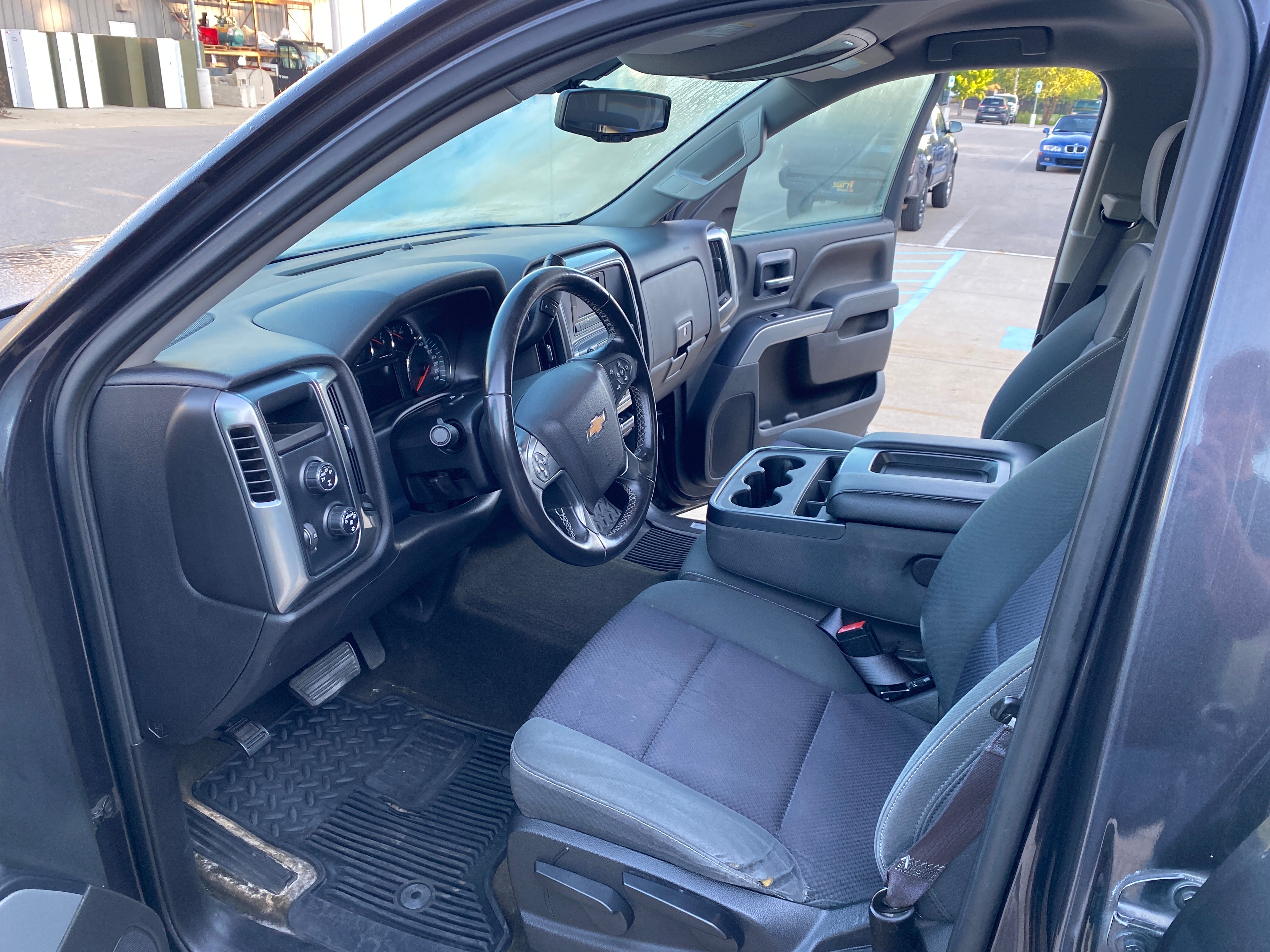 2015 - Chevrolet Silverado 1500 LT - 1745