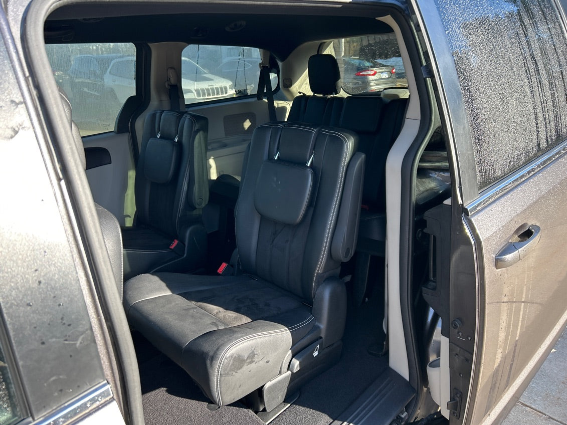2020 - Dodge grand Caravan SXT - A613