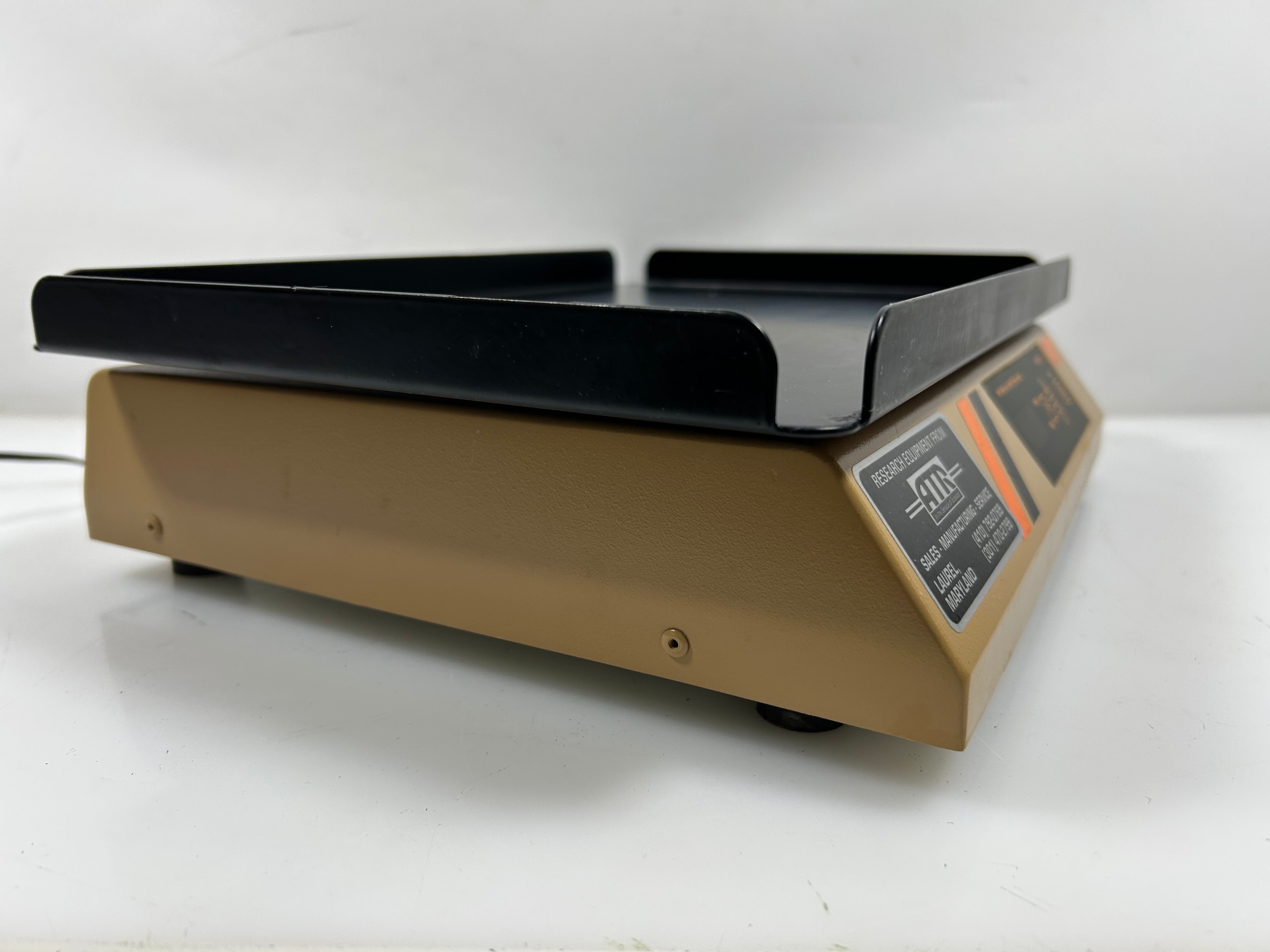 Infors HT Orbitec Type AK100 Benchtop Shaker